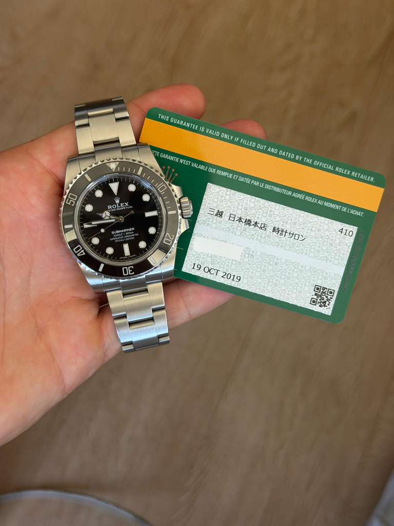 Rolex Submariner 114060 view 2