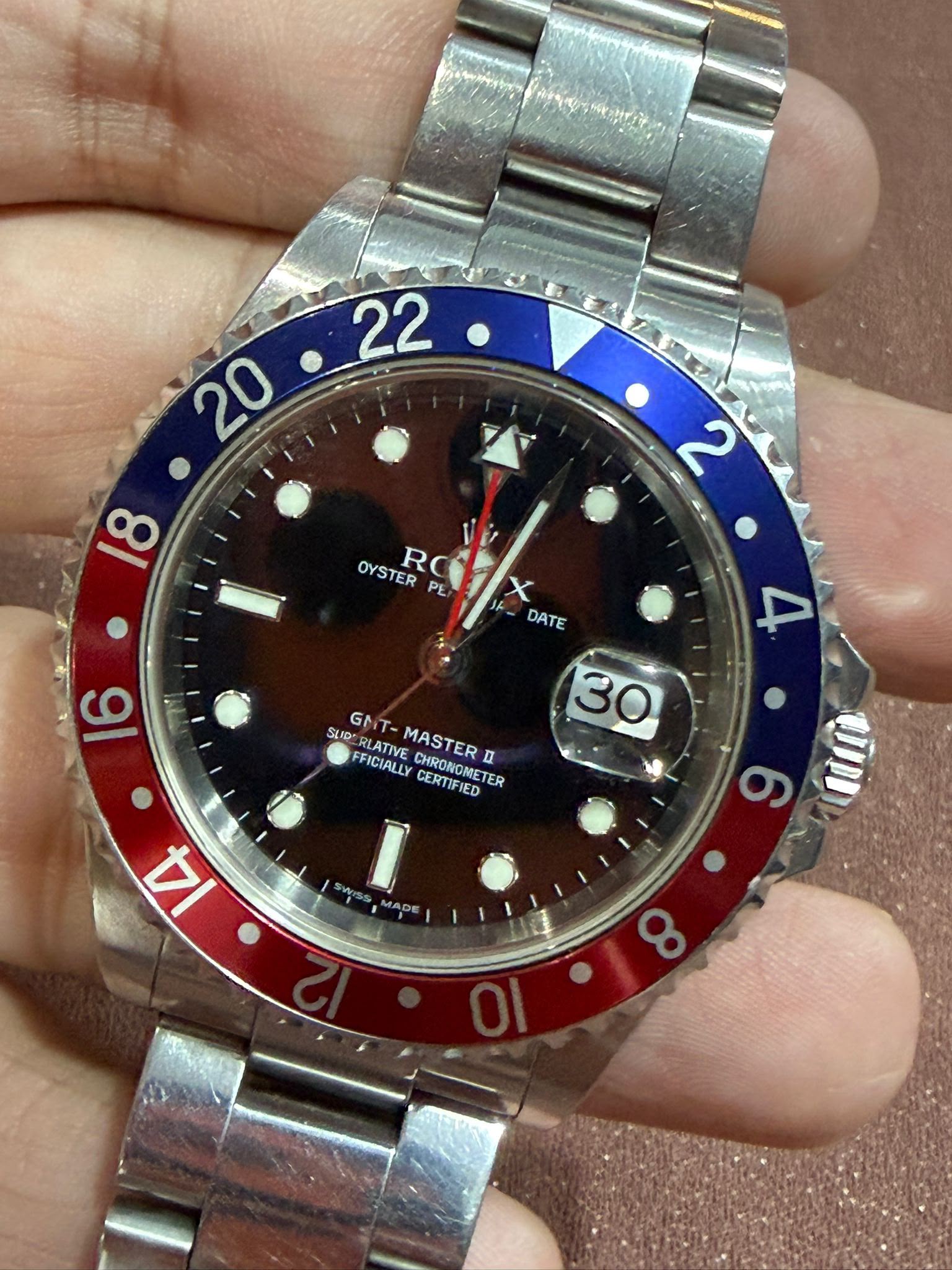 Rolex GMT-Master II 16710 view 2