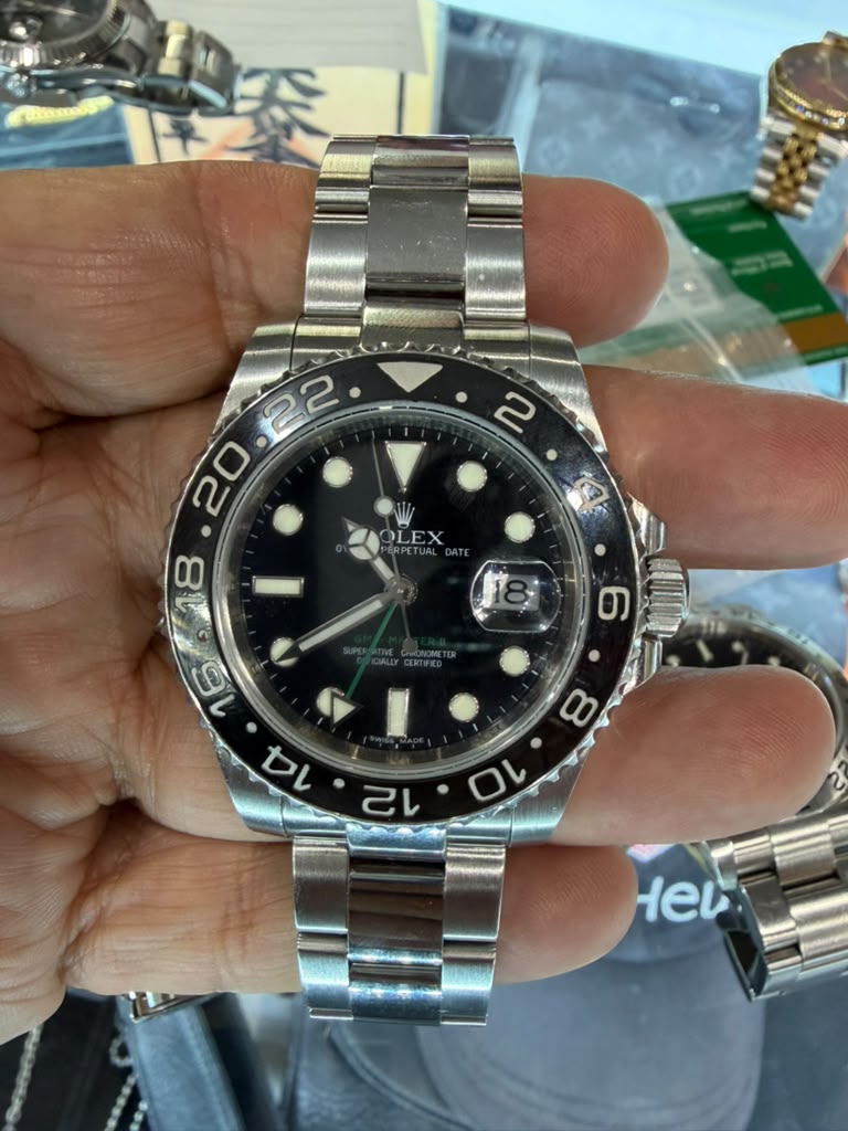 Rolex GMT-Master II 116710 view 2