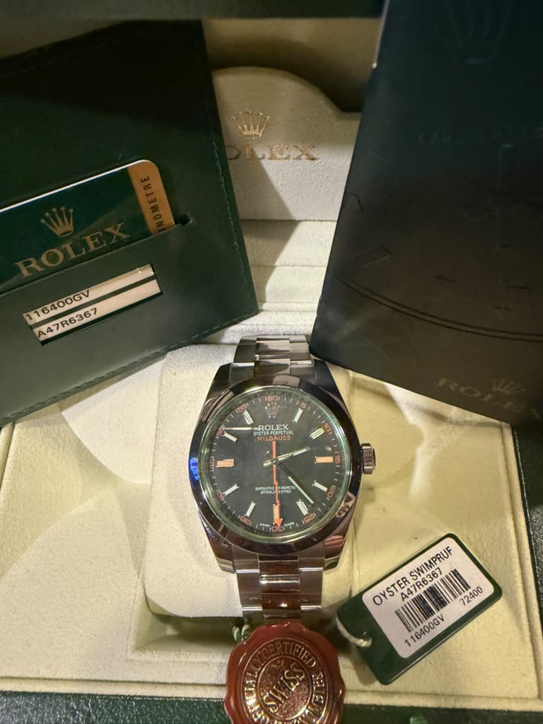 Rolex Milgauss 116400GV view 2