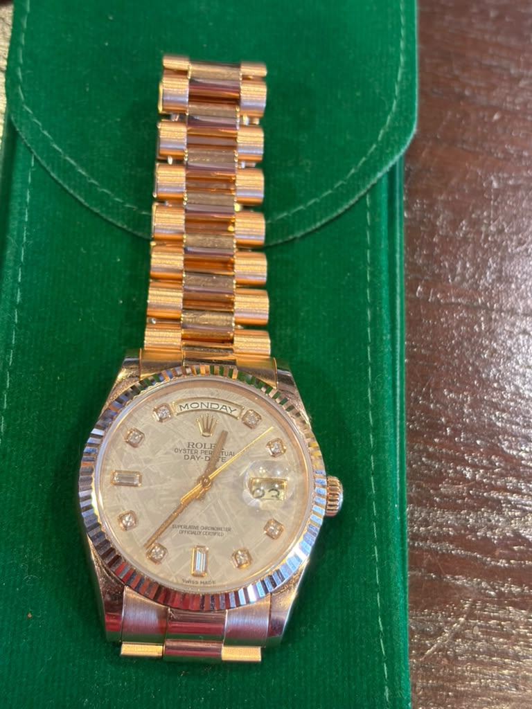 Rolex Day-Date 118235F view 6