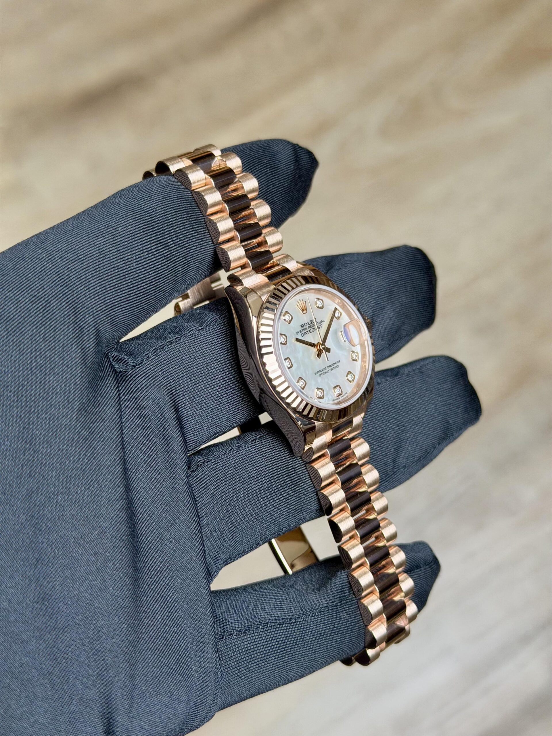 Rolex Datejust 28 279175 view 4
