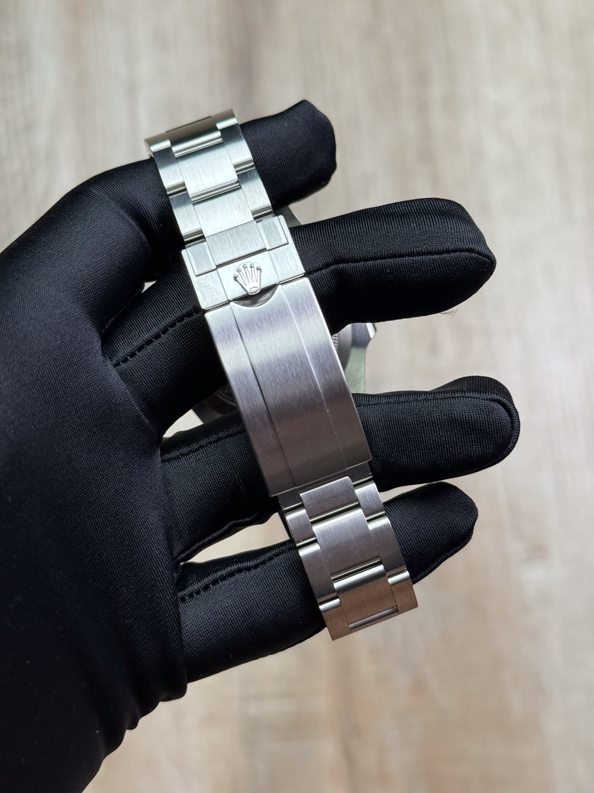 Rolex Submariner Date 126610LV view 8