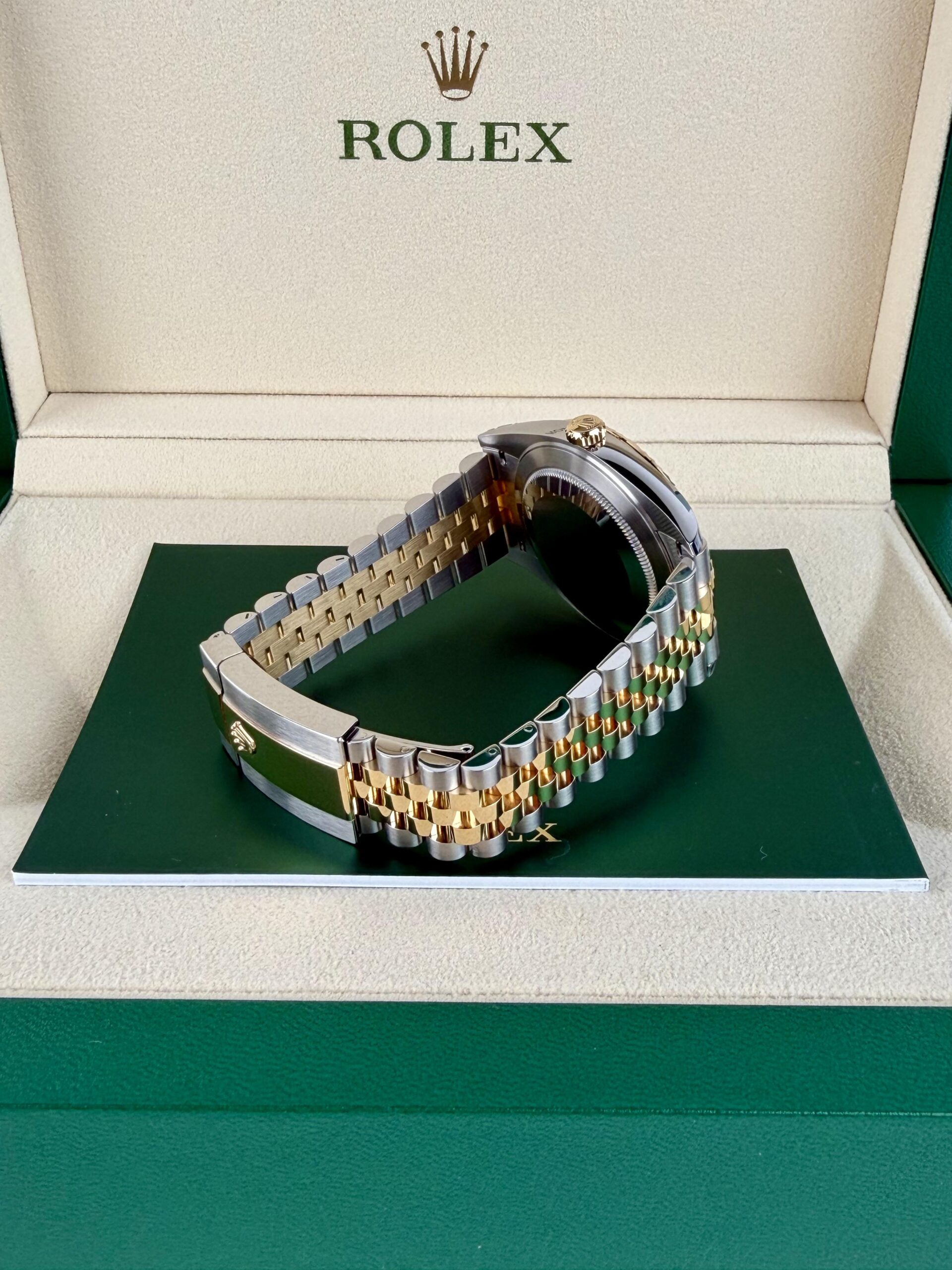 Rolex Datejust 126333 view 7