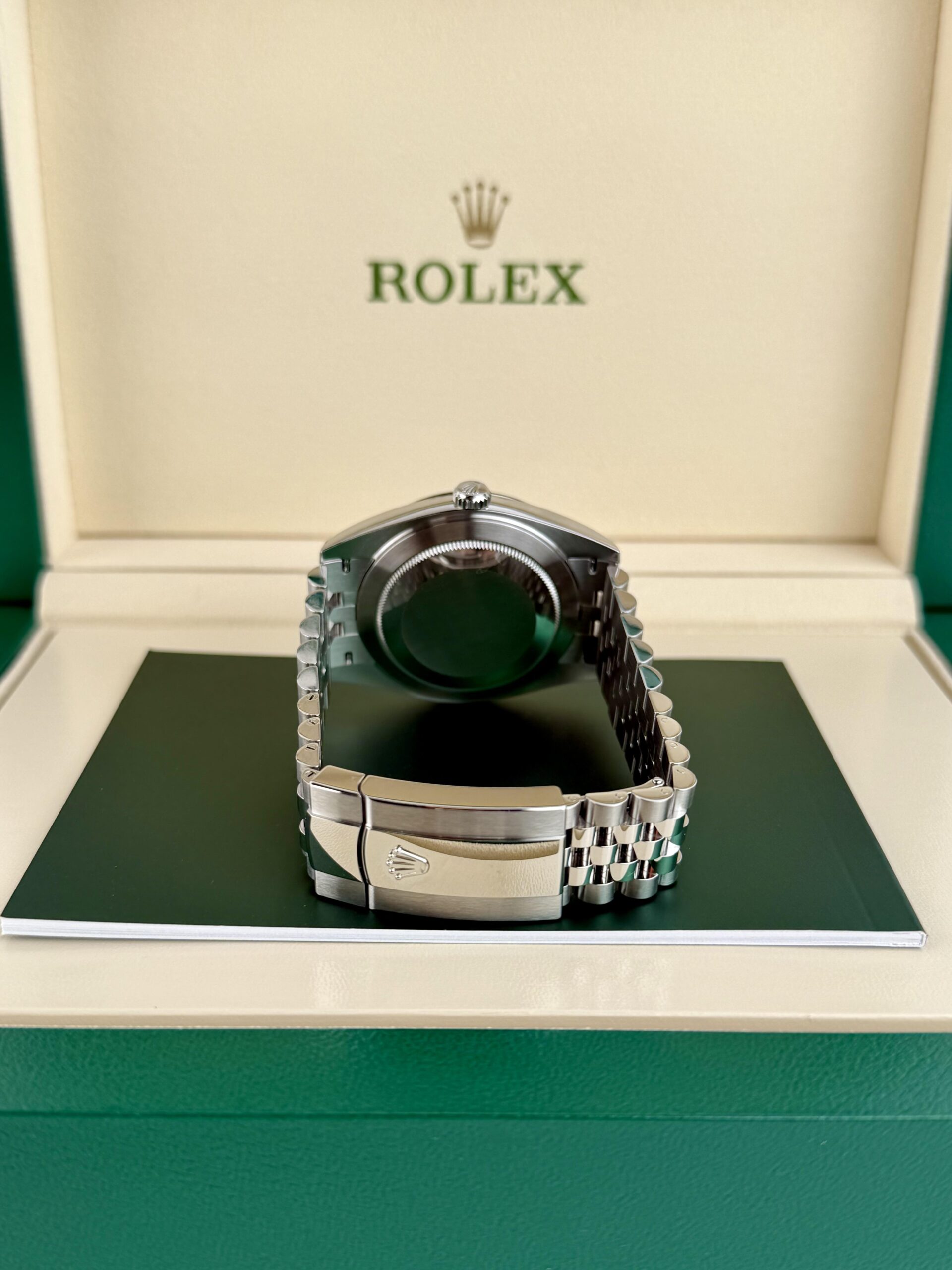 Rolex Datejust 126334 view 7
