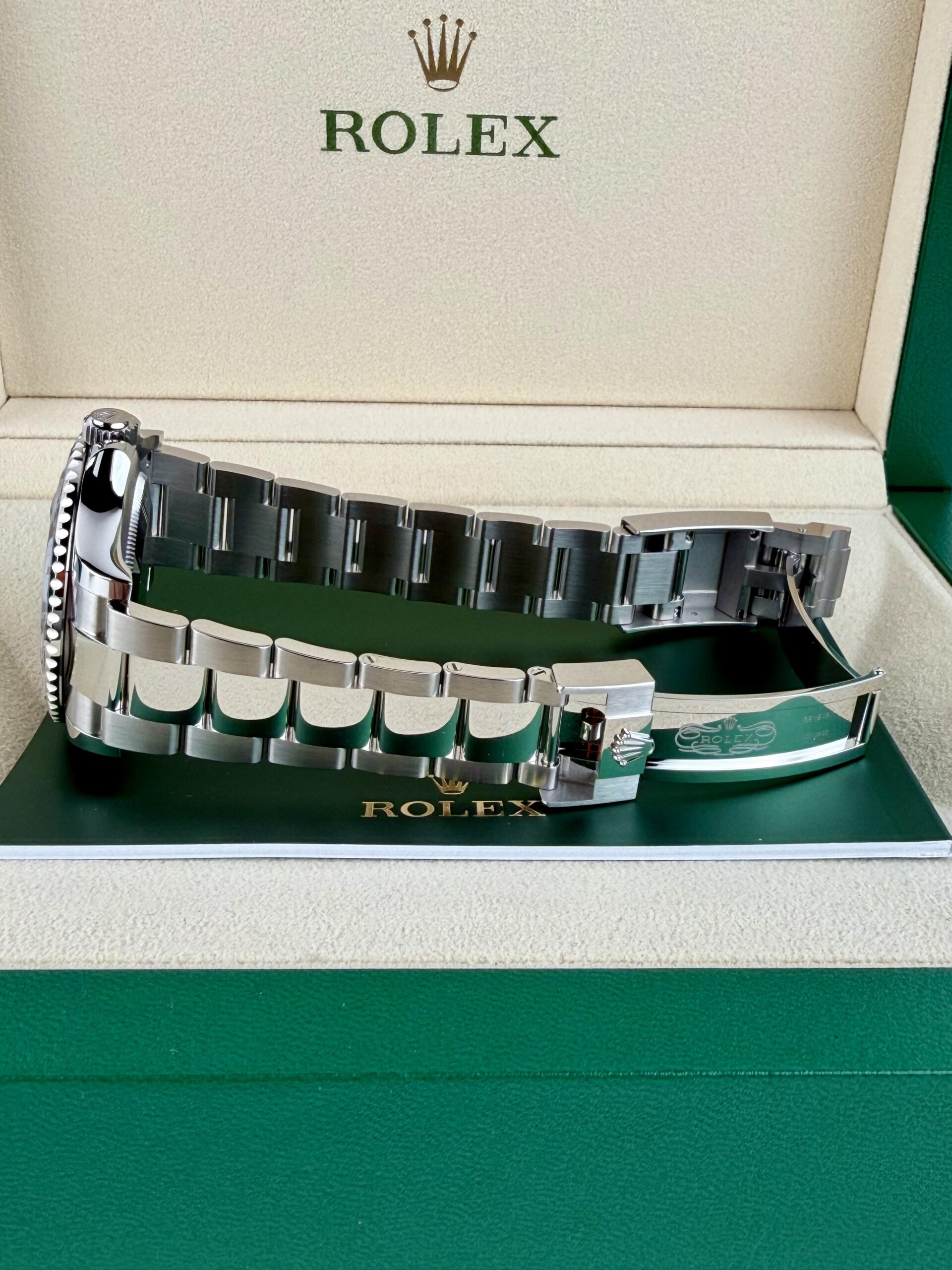 Rolex Yacht-Master 126622 view 5