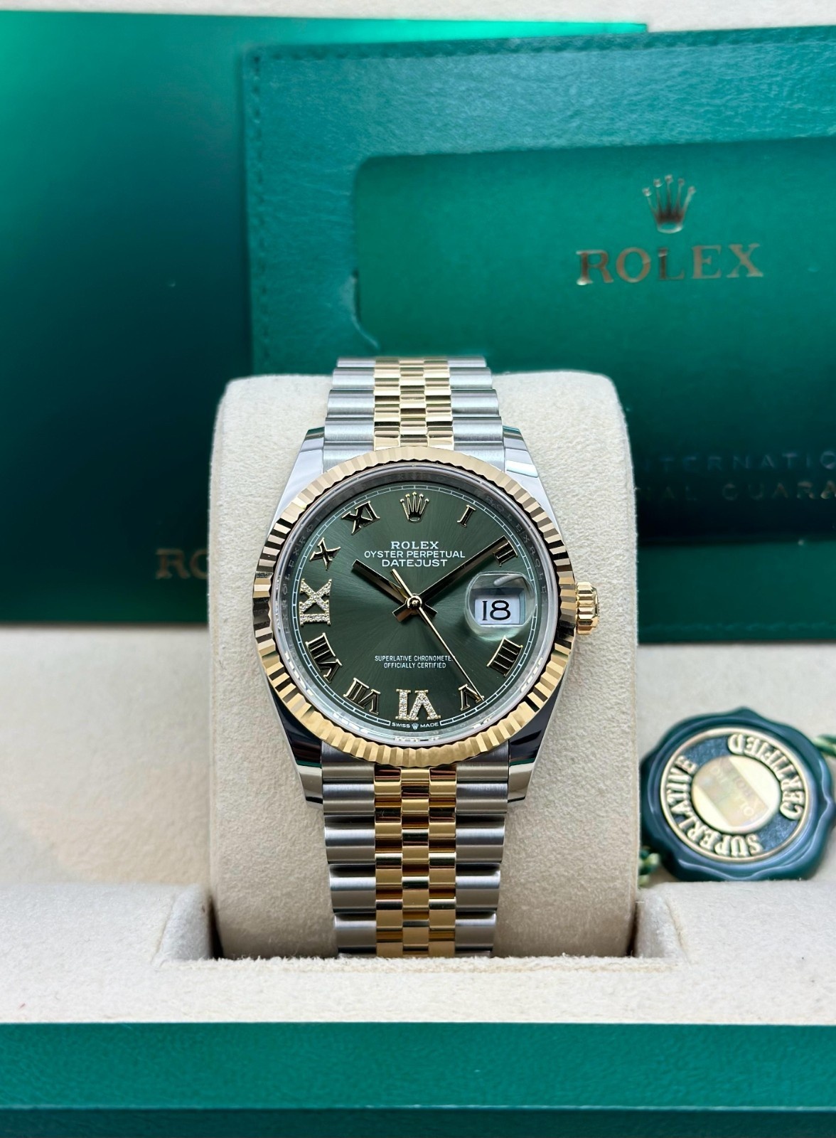 Rolex Datejust 126233 view 2