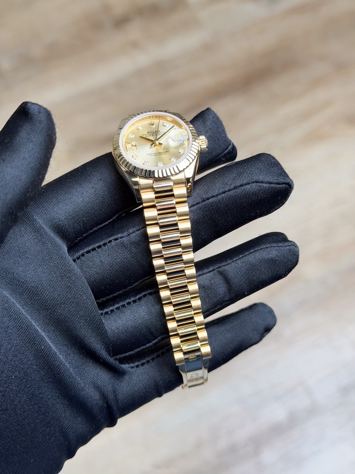 Rolex Datejust 28 279178 view 5