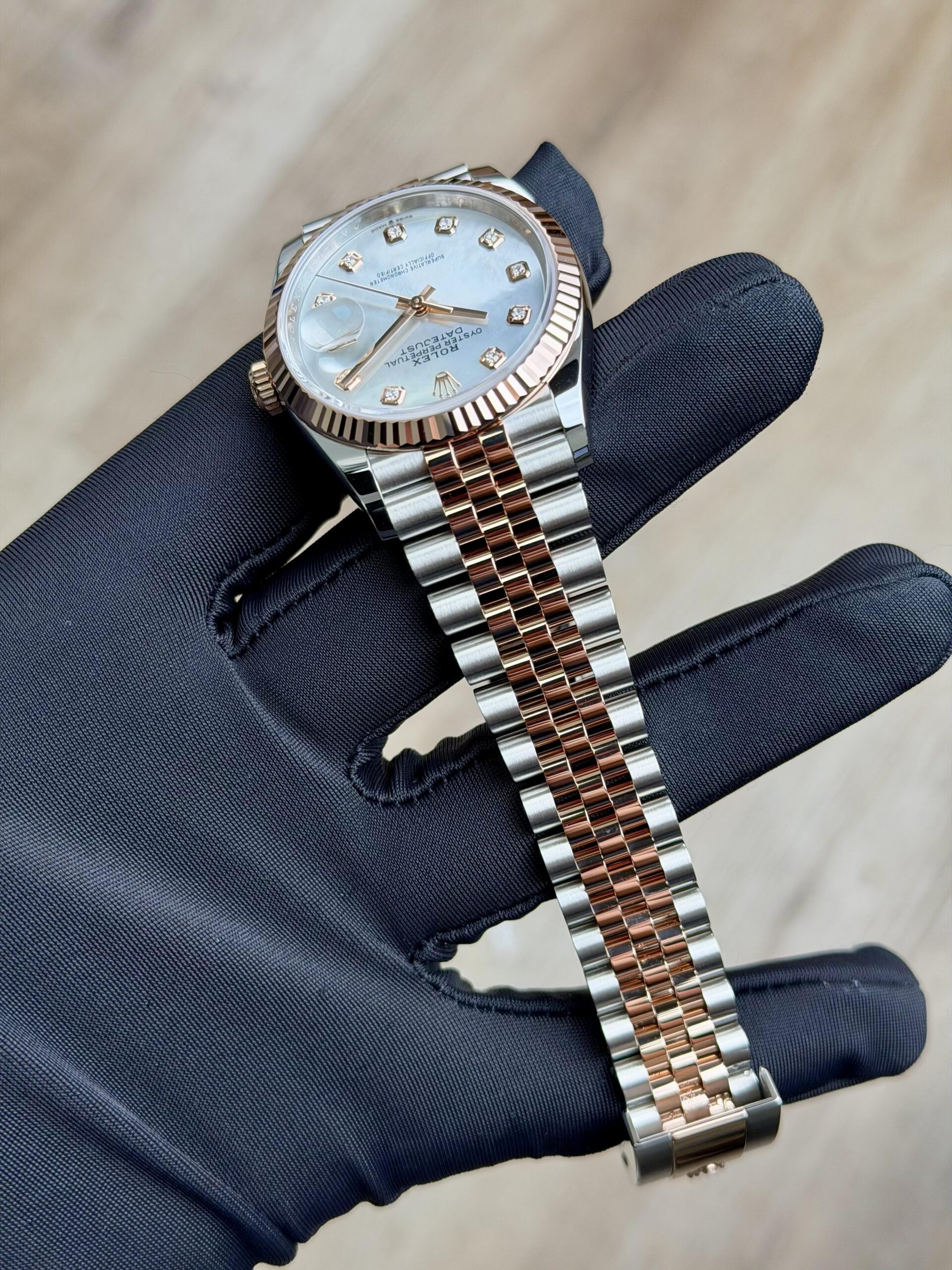 Rolex Datejust 126231 view 6