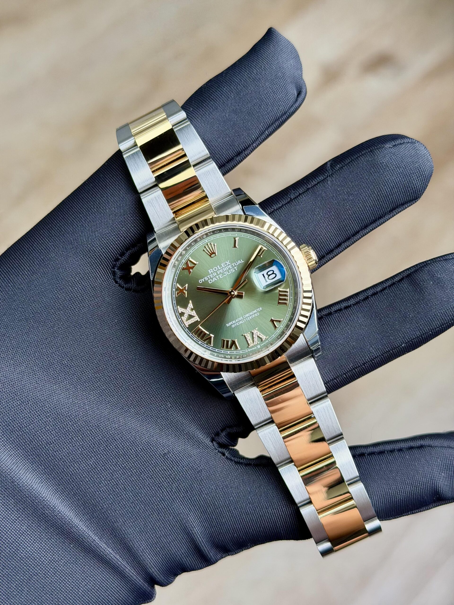 Rolex Datejust 126233 view 4