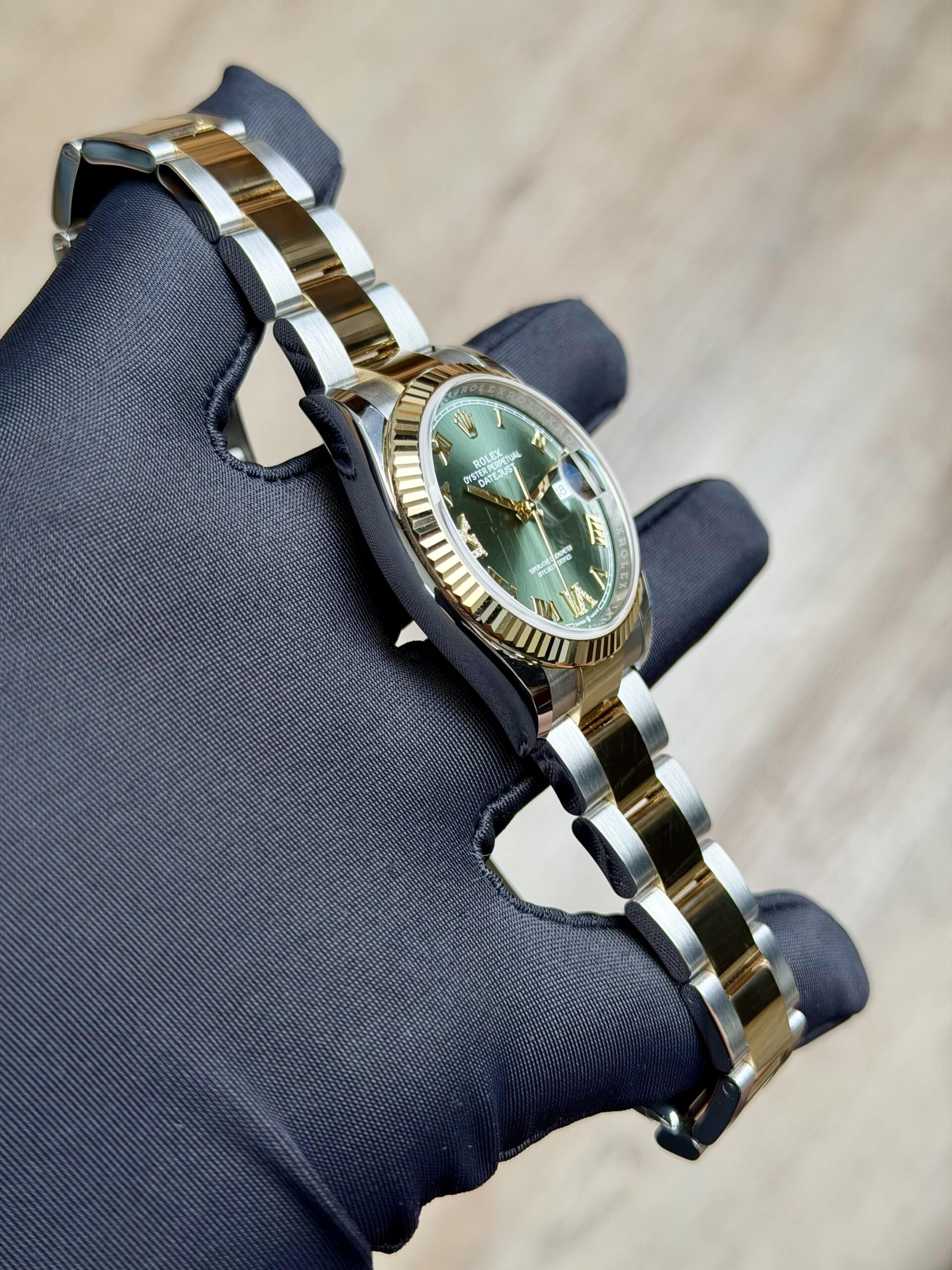 Rolex Datejust 126233 view 3