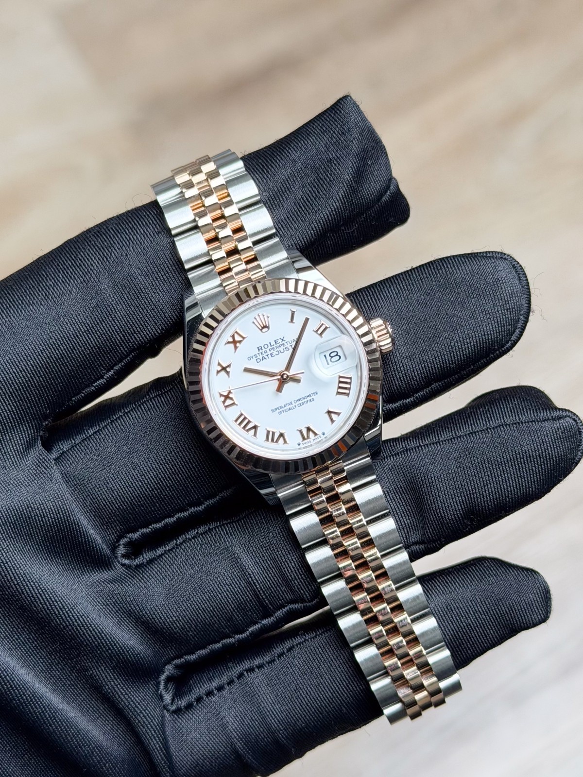 Rolex Lady-Datejust 279171 view 3