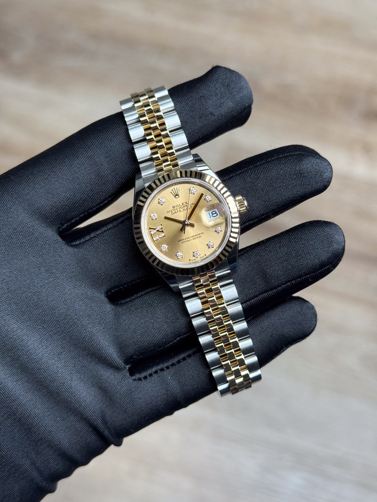 Rolex Lady-Datejust 279173 view 3