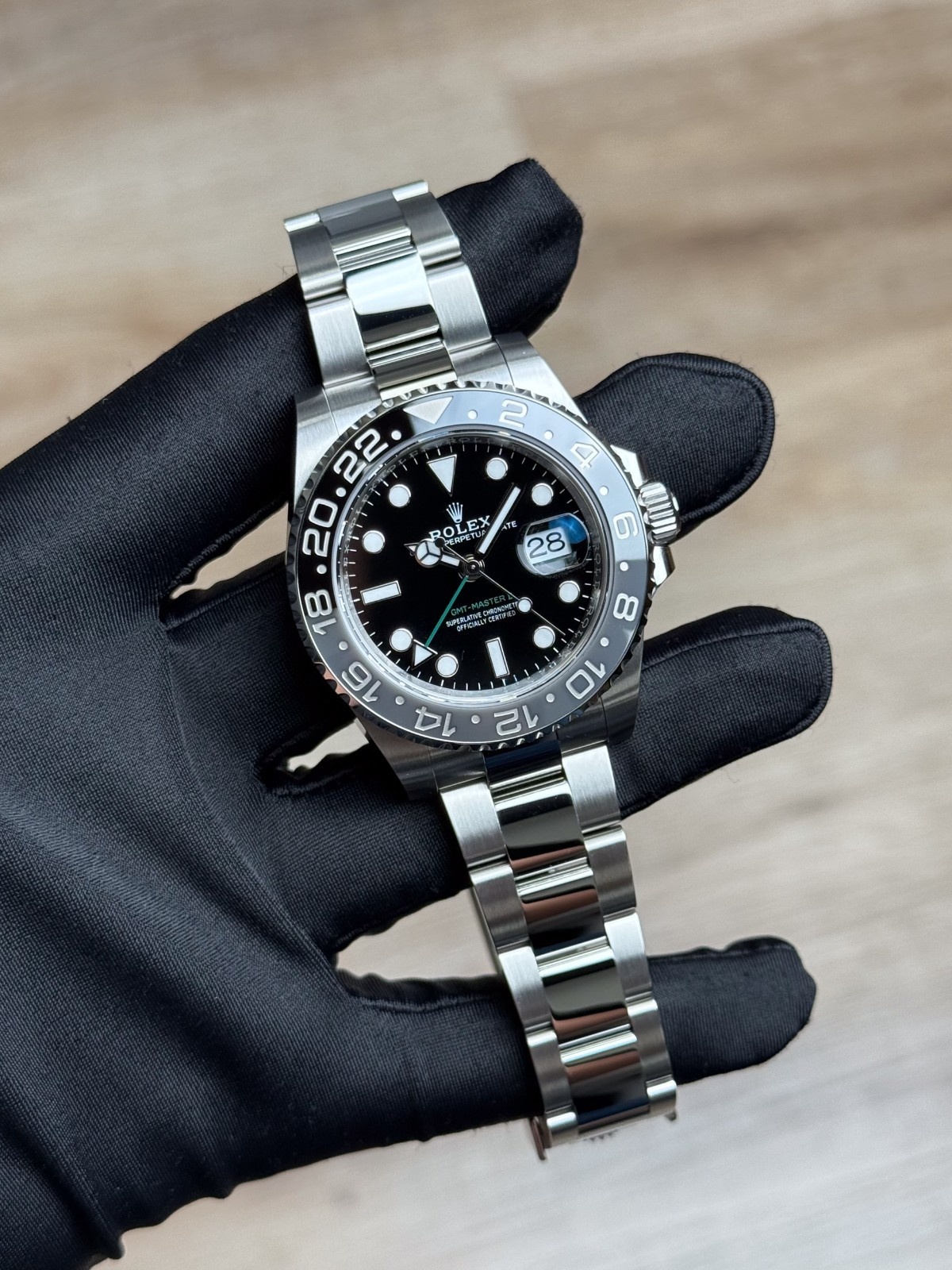 Rolex GMT-Master II 126710GRNR view 3