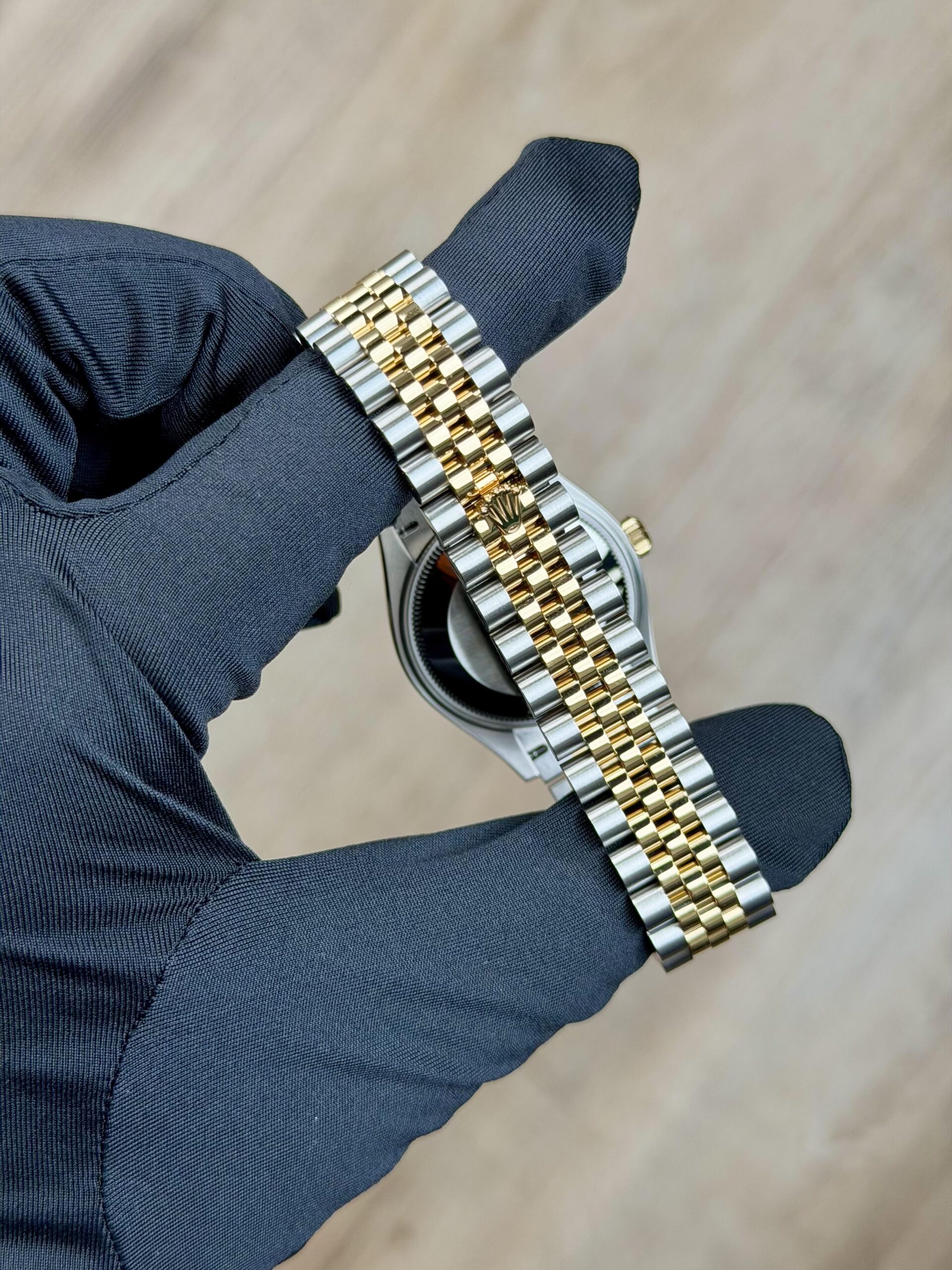 Rolex Datejust 278273 view 9
