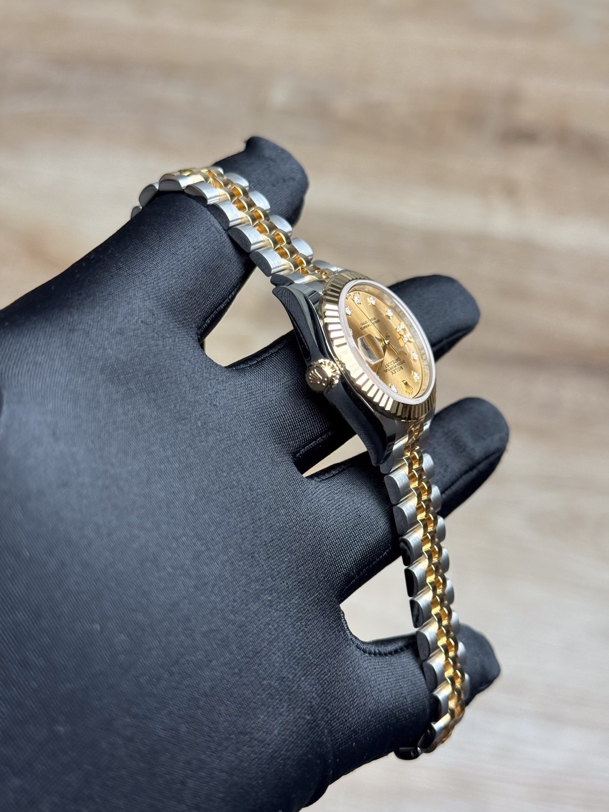 Rolex Lady-Datejust 279173 view 8