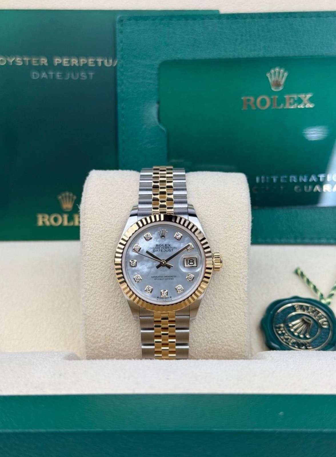 Rolex Lady-Datejust 279173 view 2
