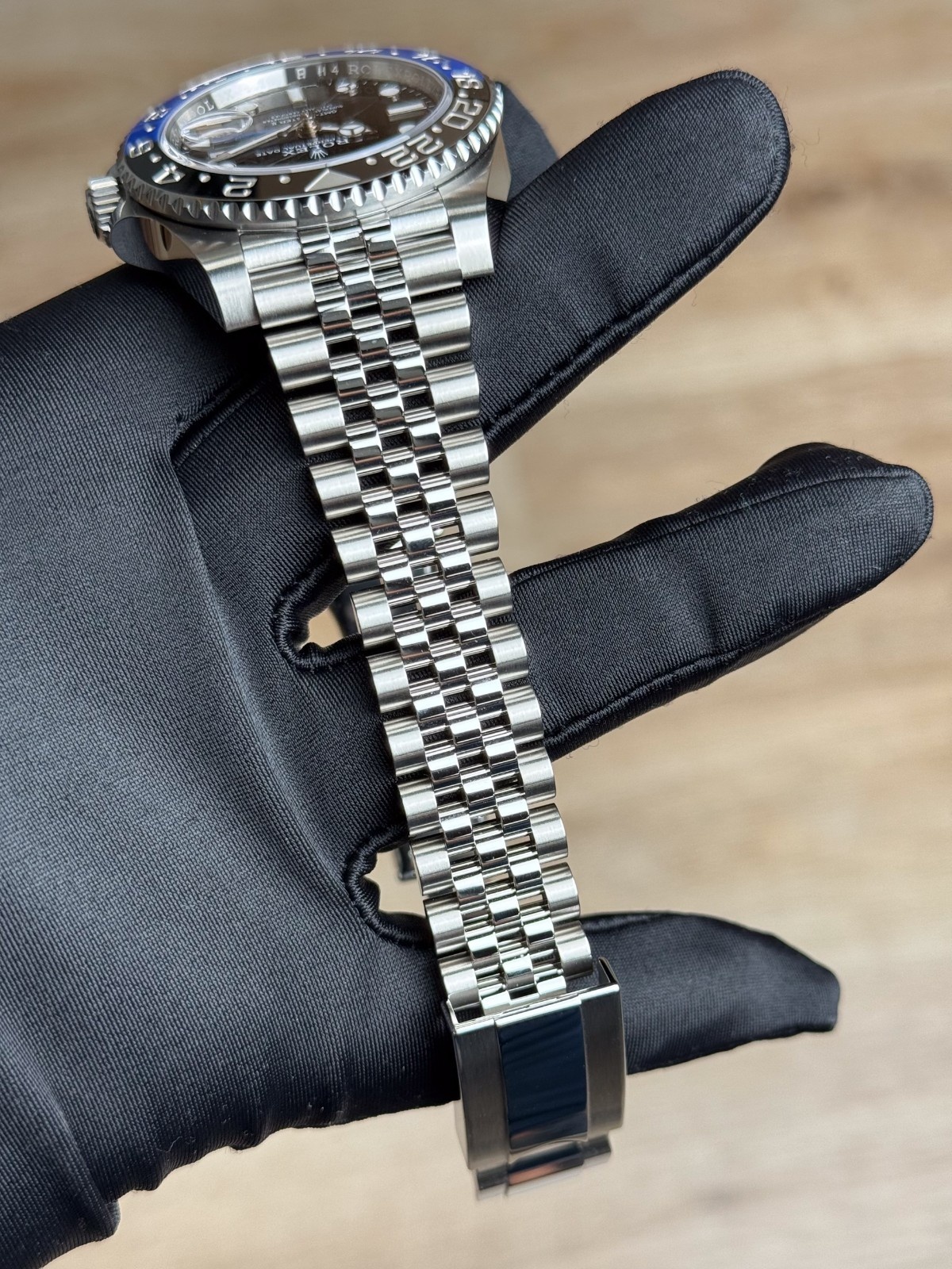 Rolex GMT-Master II 126710BLNR view 6