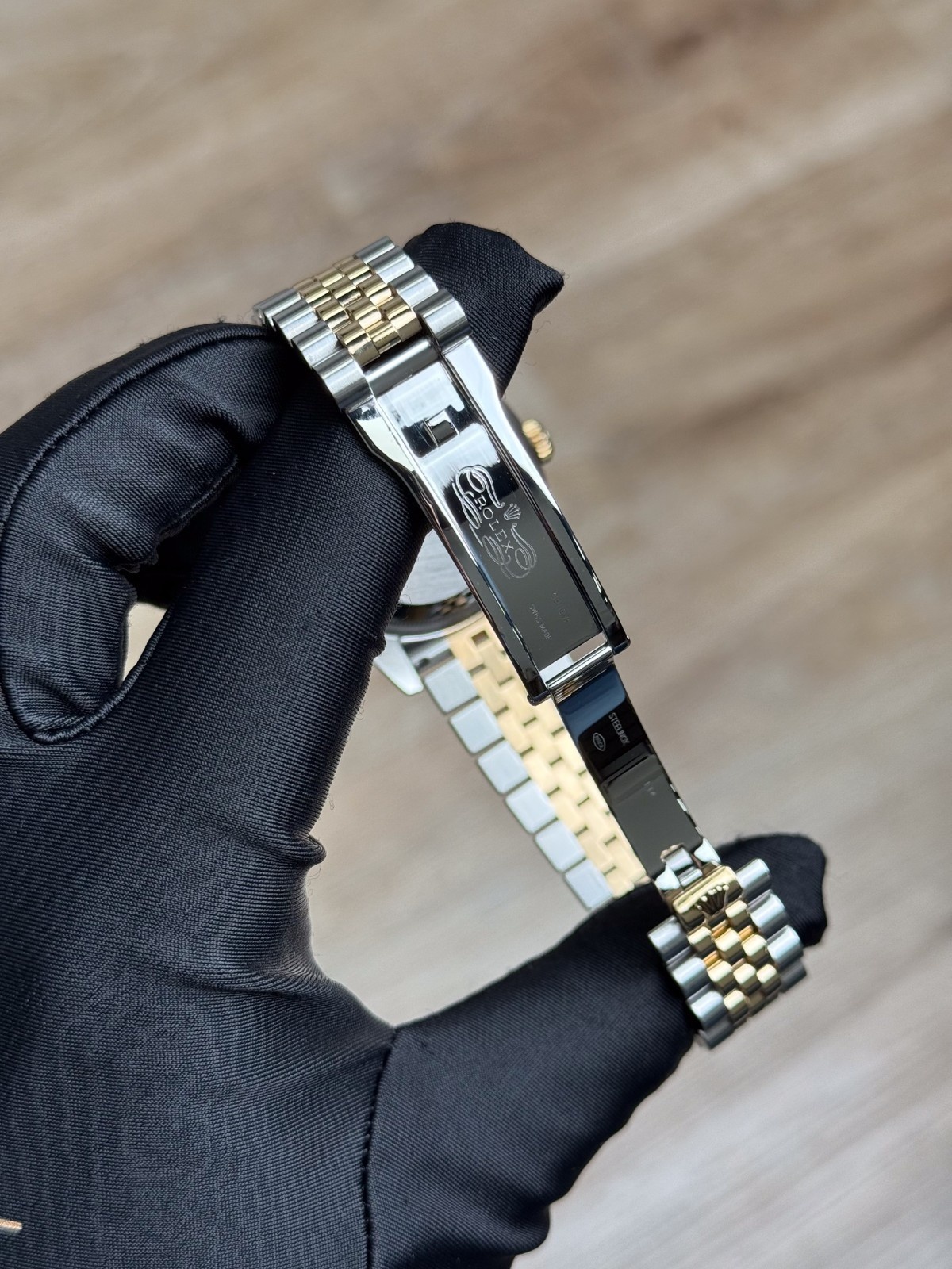 Rolex Datejust 116233 view 9