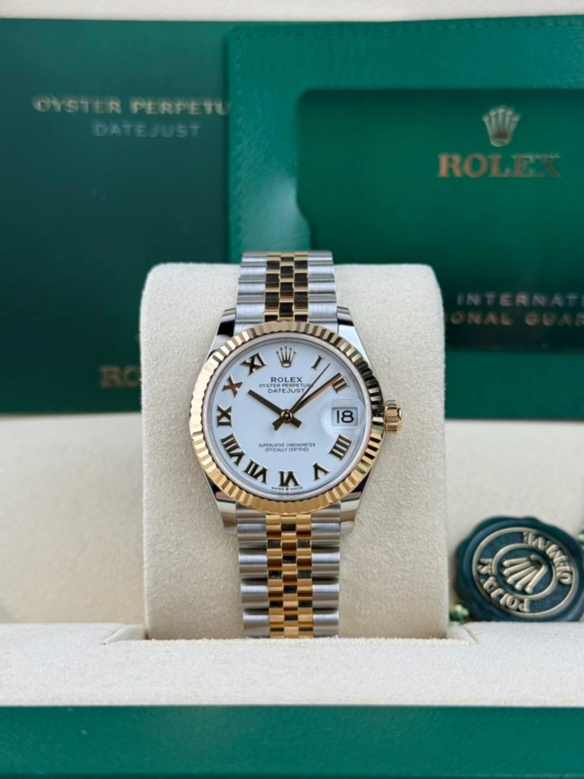 Rolex Datejust 278273 view 2