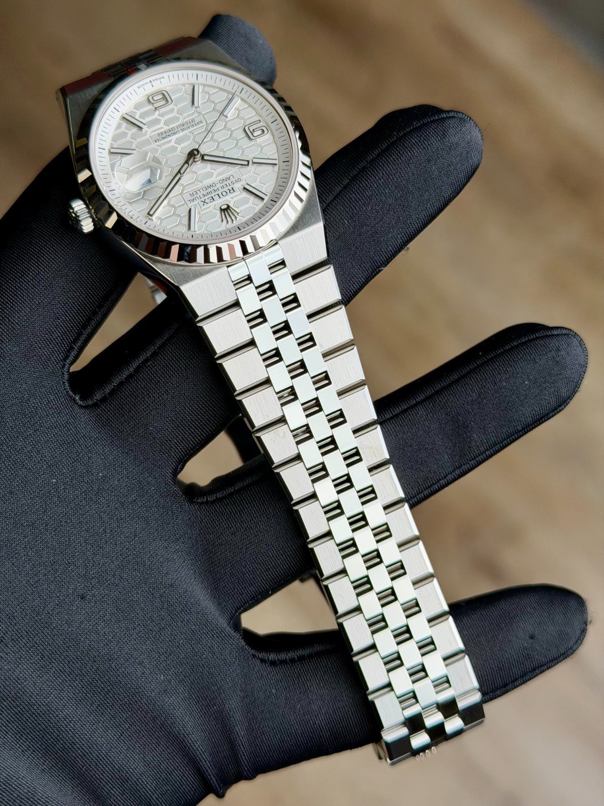 Rolex Land-Dweller 127234 view 5