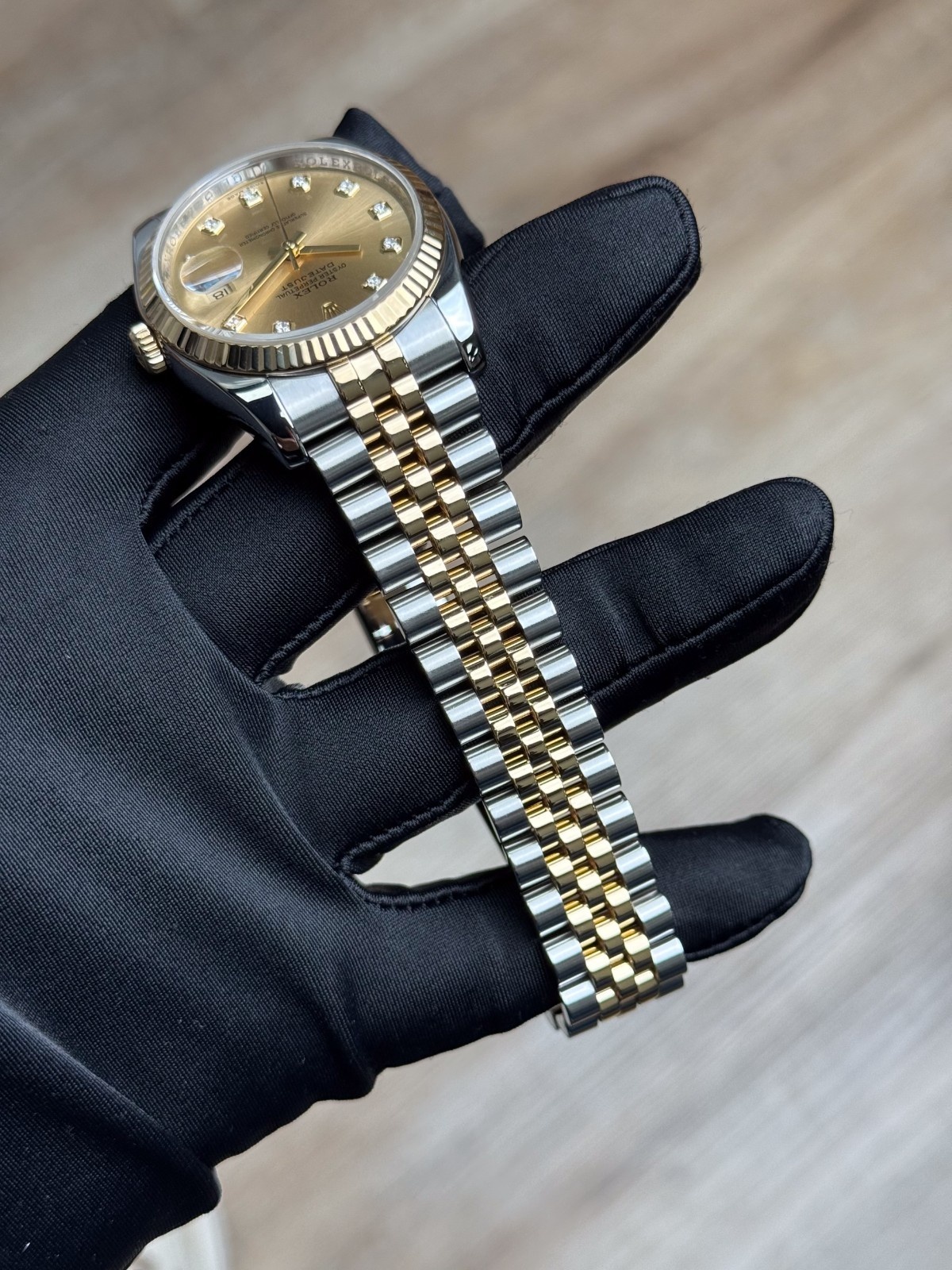 Rolex Datejust 116233 view 7