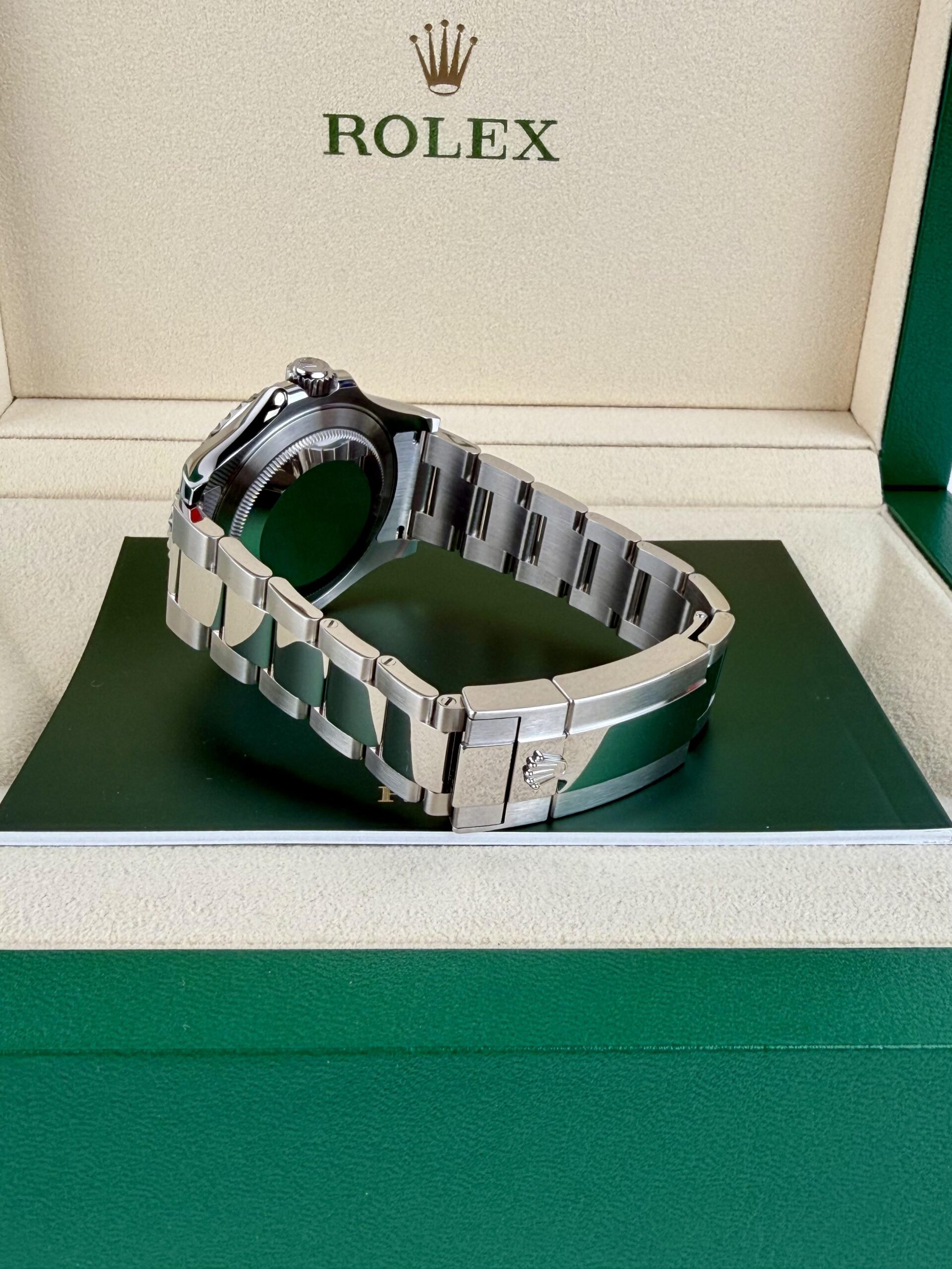 Rolex Yacht-Master 126622 view 6