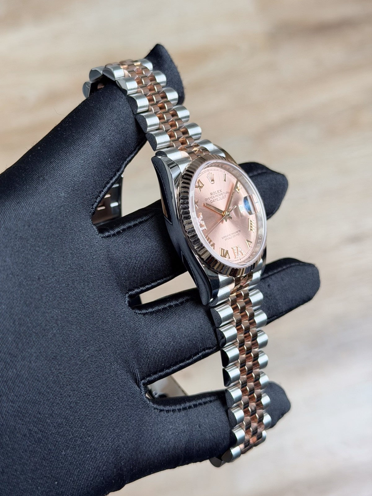 Rolex Datejust 126231 view 4