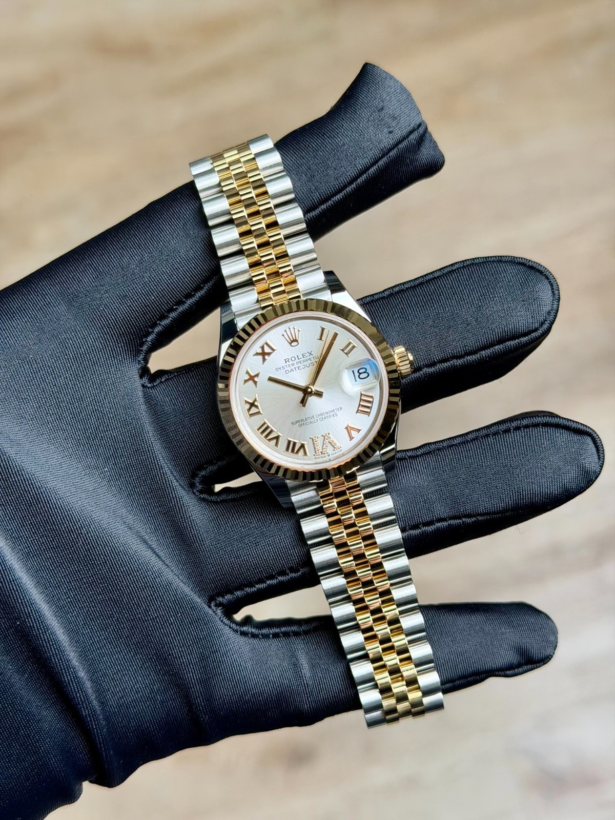 Rolex Datejust 278273 view 3