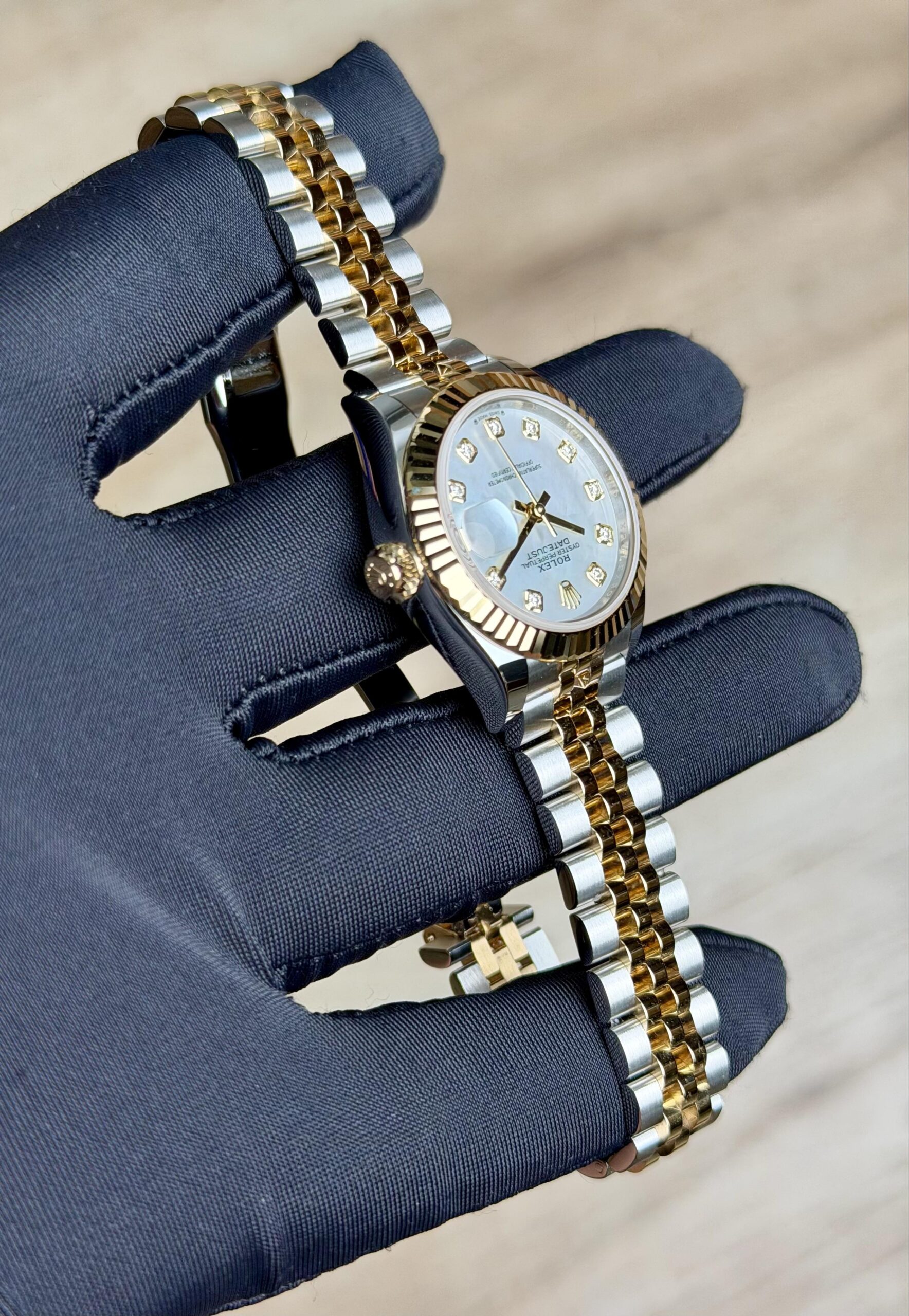 Rolex Lady-Datejust 279173 view 7