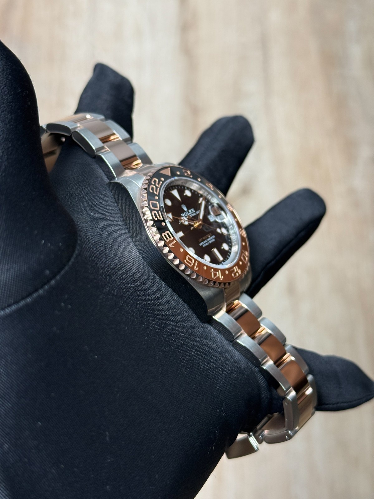 Rolex GMT-Master II 126711CHNR view 5