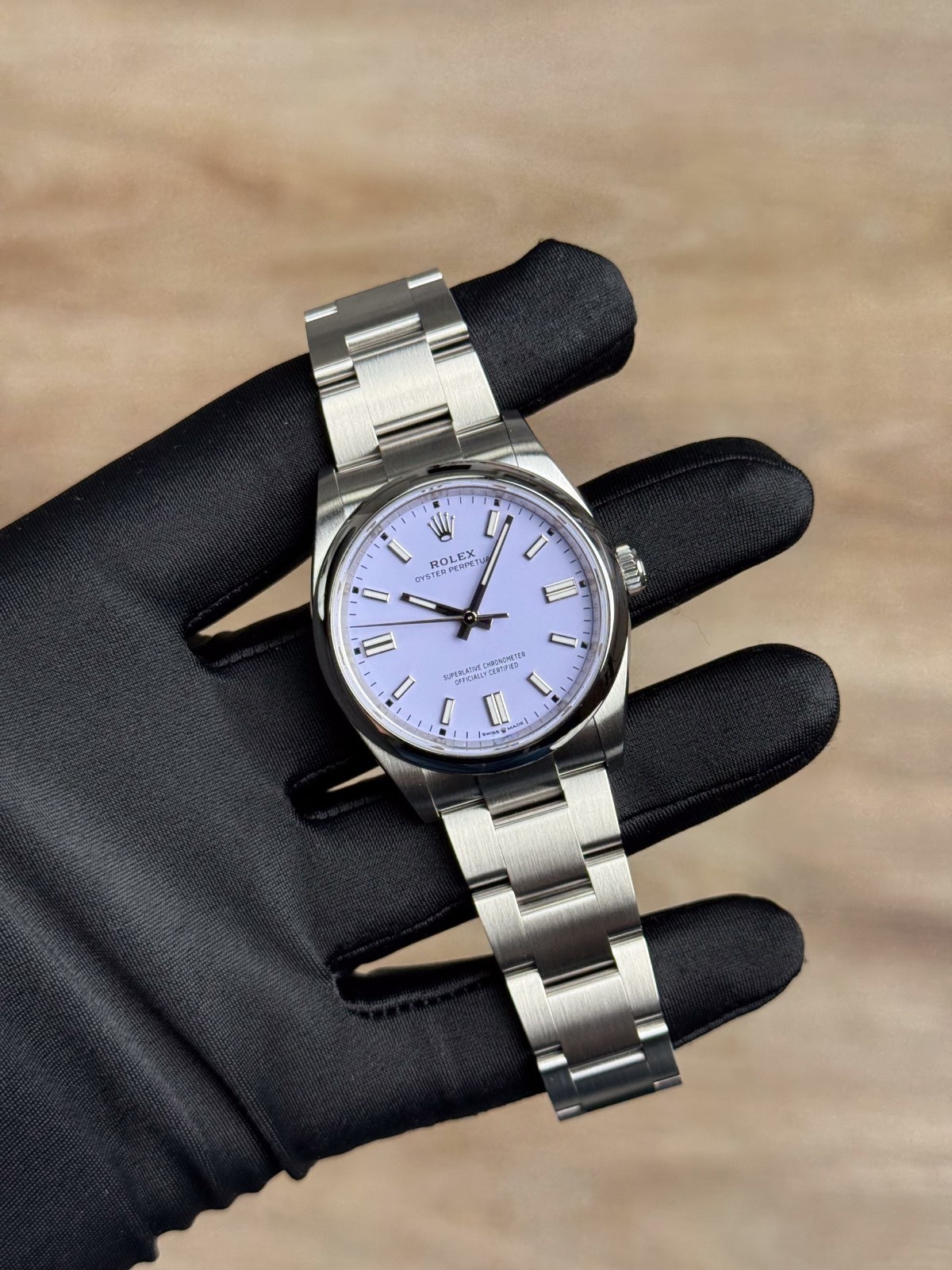 Rolex Oyster Perpetual 126000 view 3