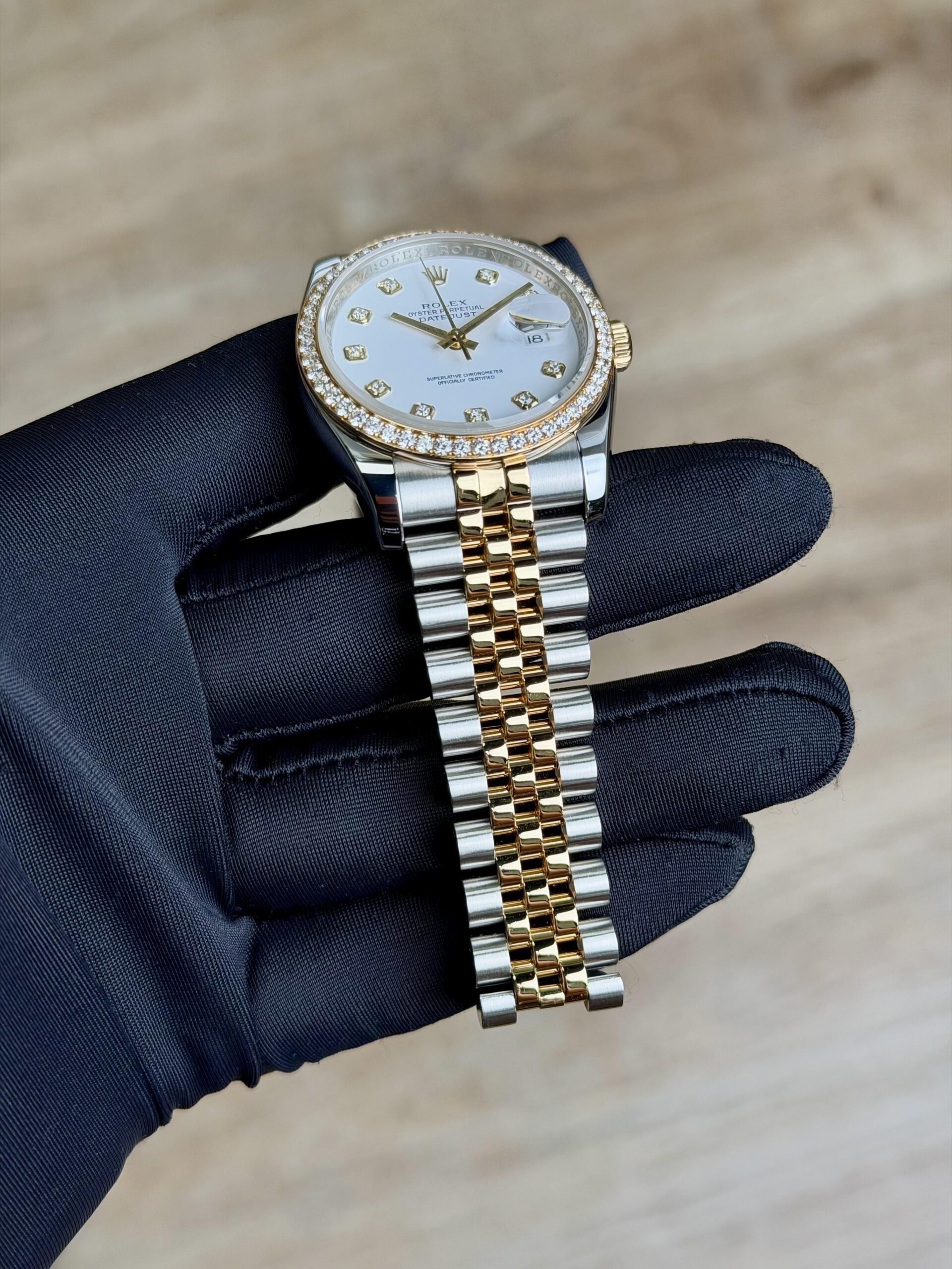 Rolex Datejust 36 116243 view 4