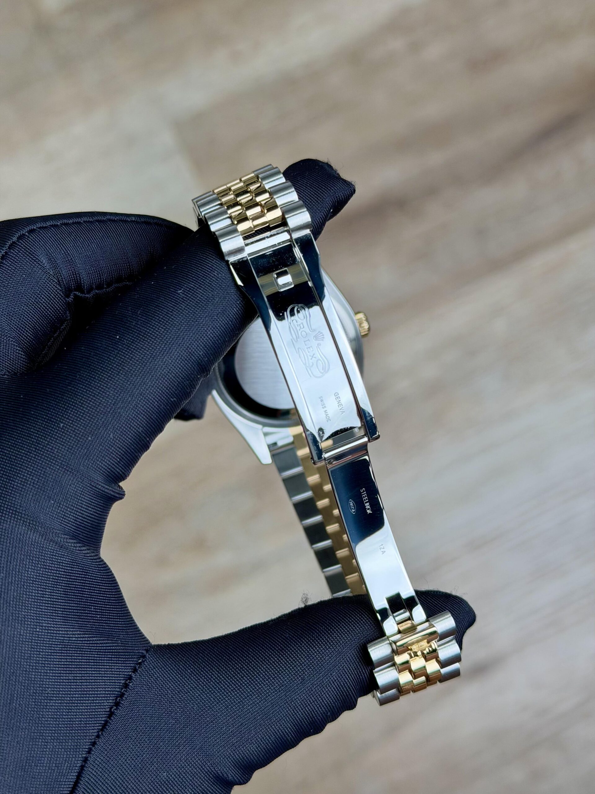 Rolex Datejust 36 116243 view 10