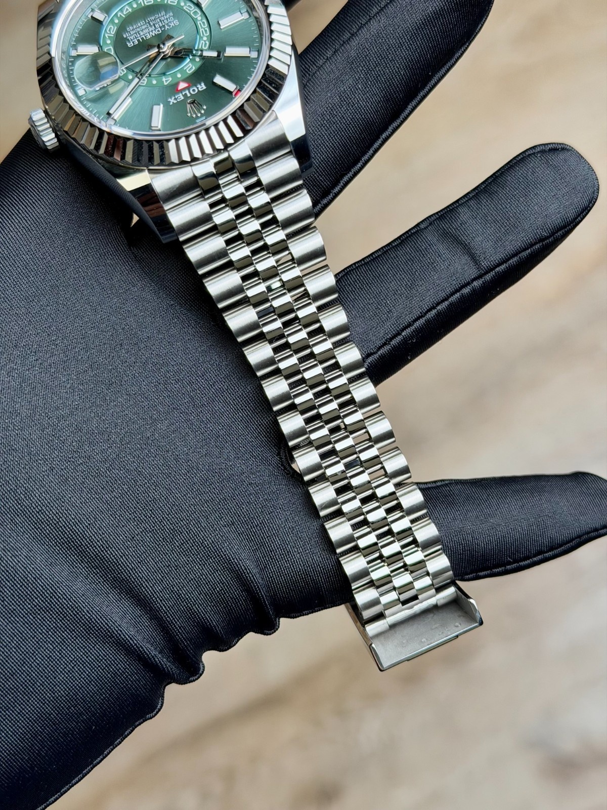 Rolex Sky-Dweller 336934 view 7