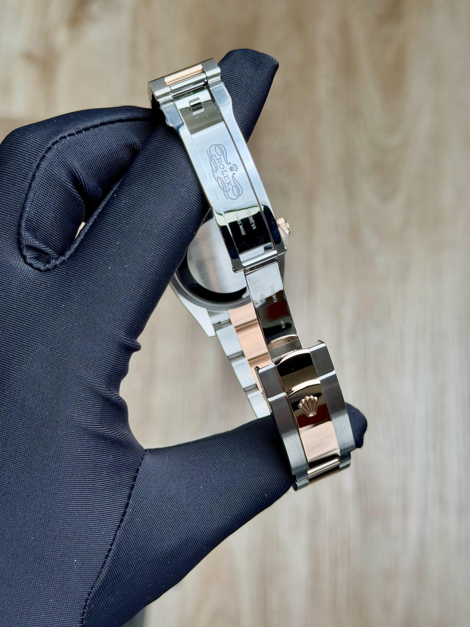 Rolex Datejust 126231 view 9