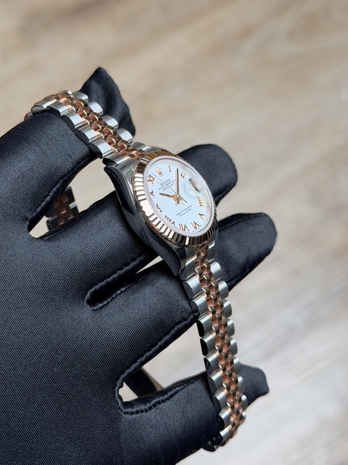 Rolex Lady-Datejust 279171 view 4