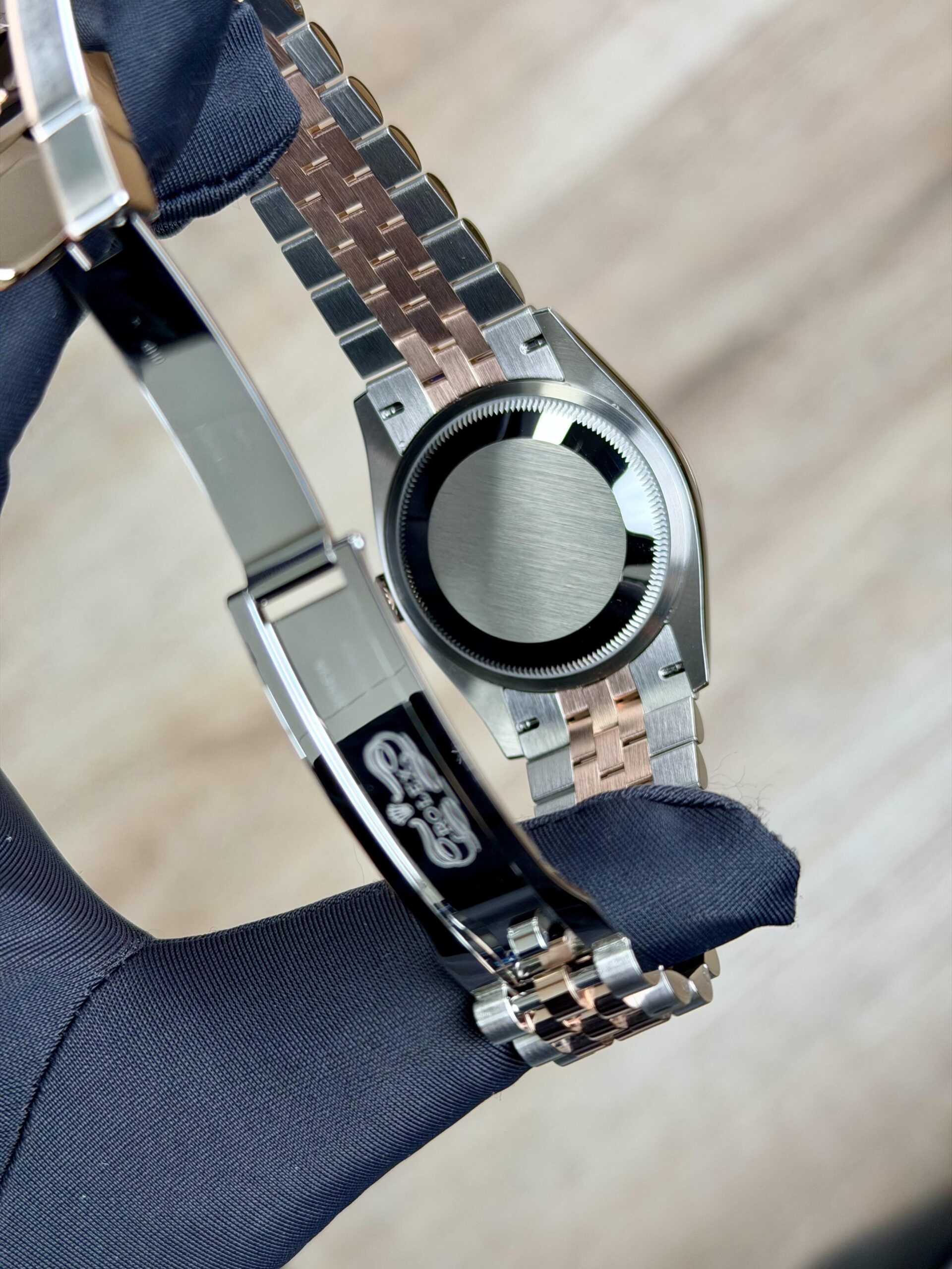 Rolex Datejust 126231 view 8
