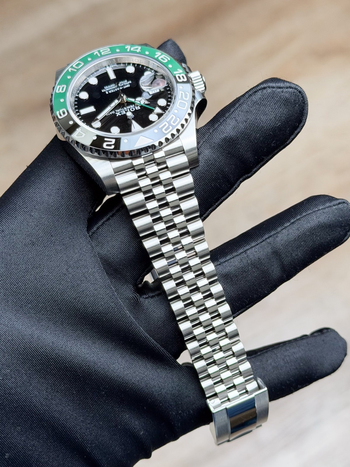 Rolex GMT-Master II 126720VTNR view 6