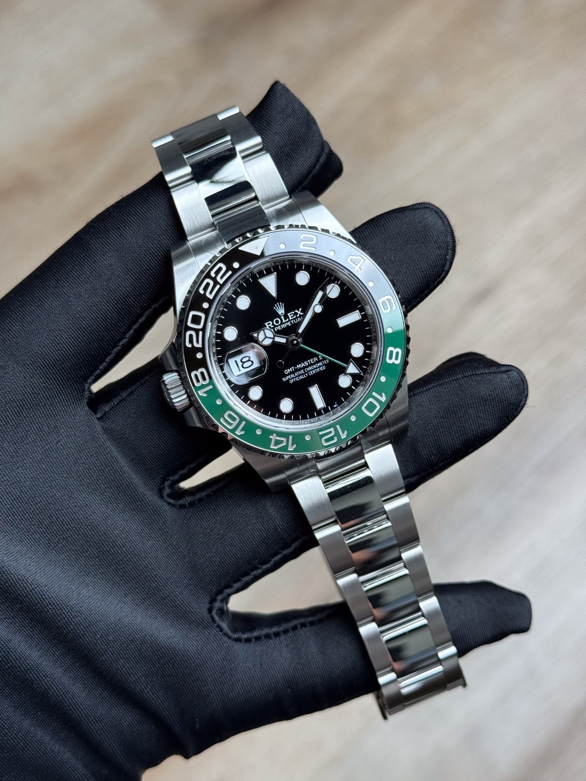 Rolex GMT-Master II 126720VTNR view 3