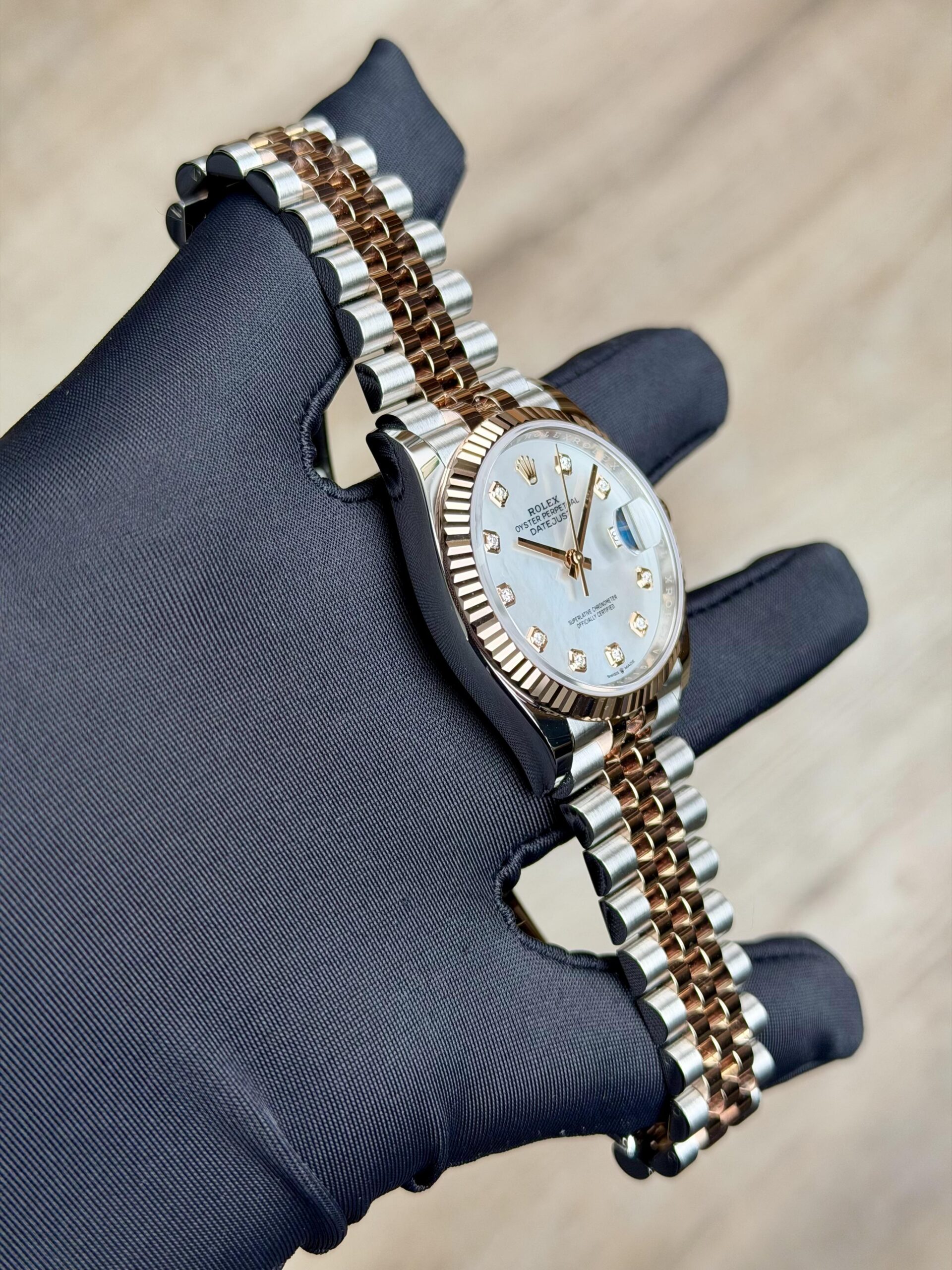 Rolex Datejust 126231 view 4