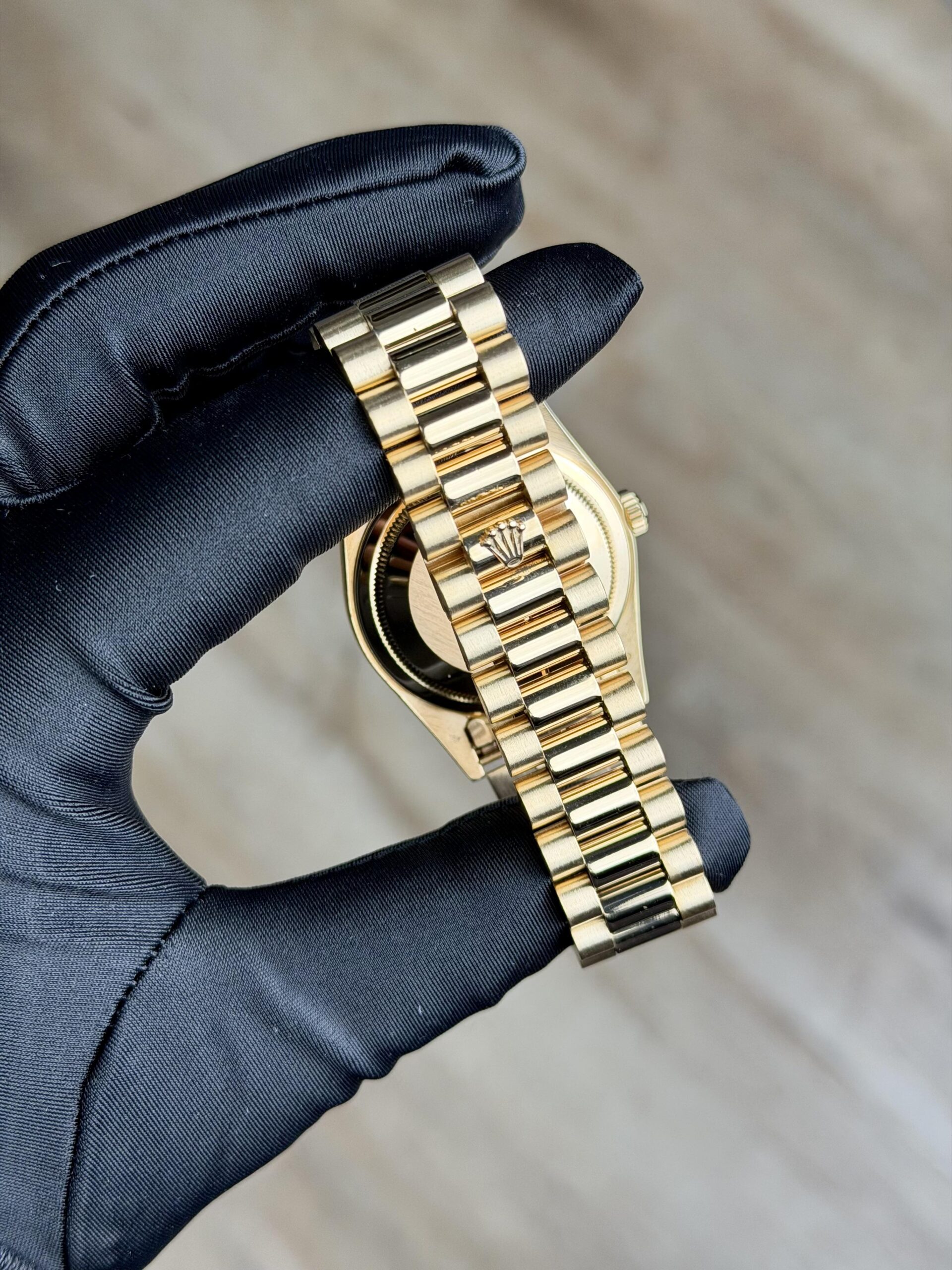 Rolex Day-Date 36 18238 view 8