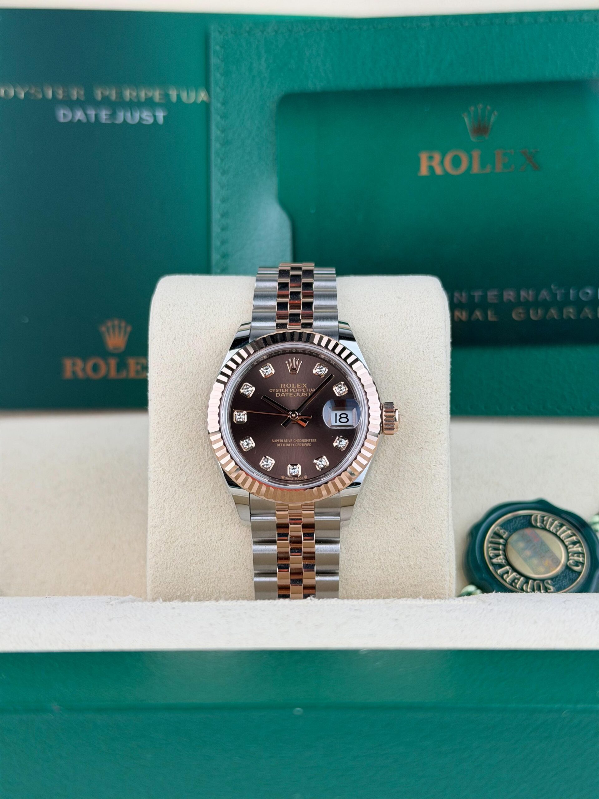 Rolex Lady-Datejust 279171 view 2