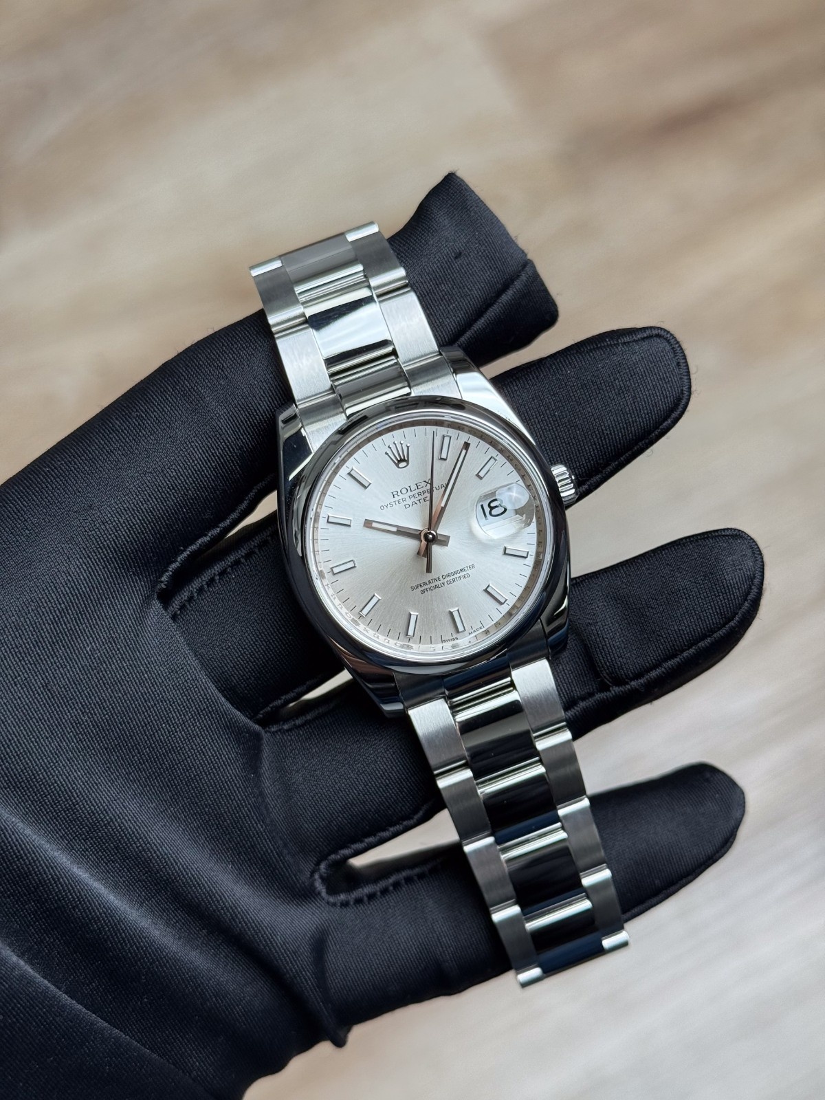 Rolex Oyster Perpetual Date 34 115200 view 3