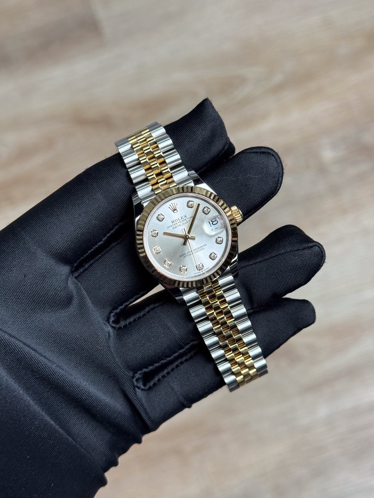 Rolex Datejust 278273 view 3