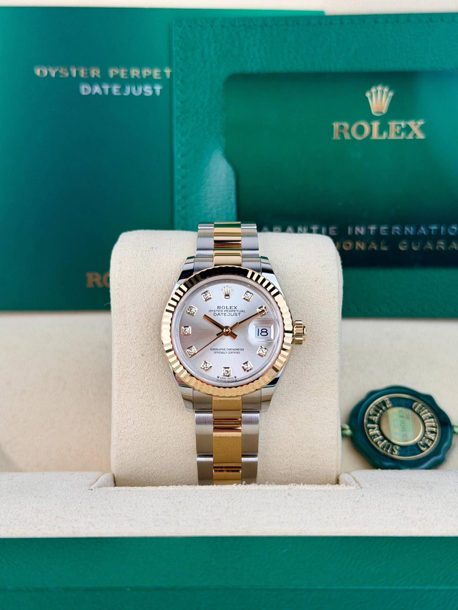 Rolex Lady-Datejust 279173 view 2
