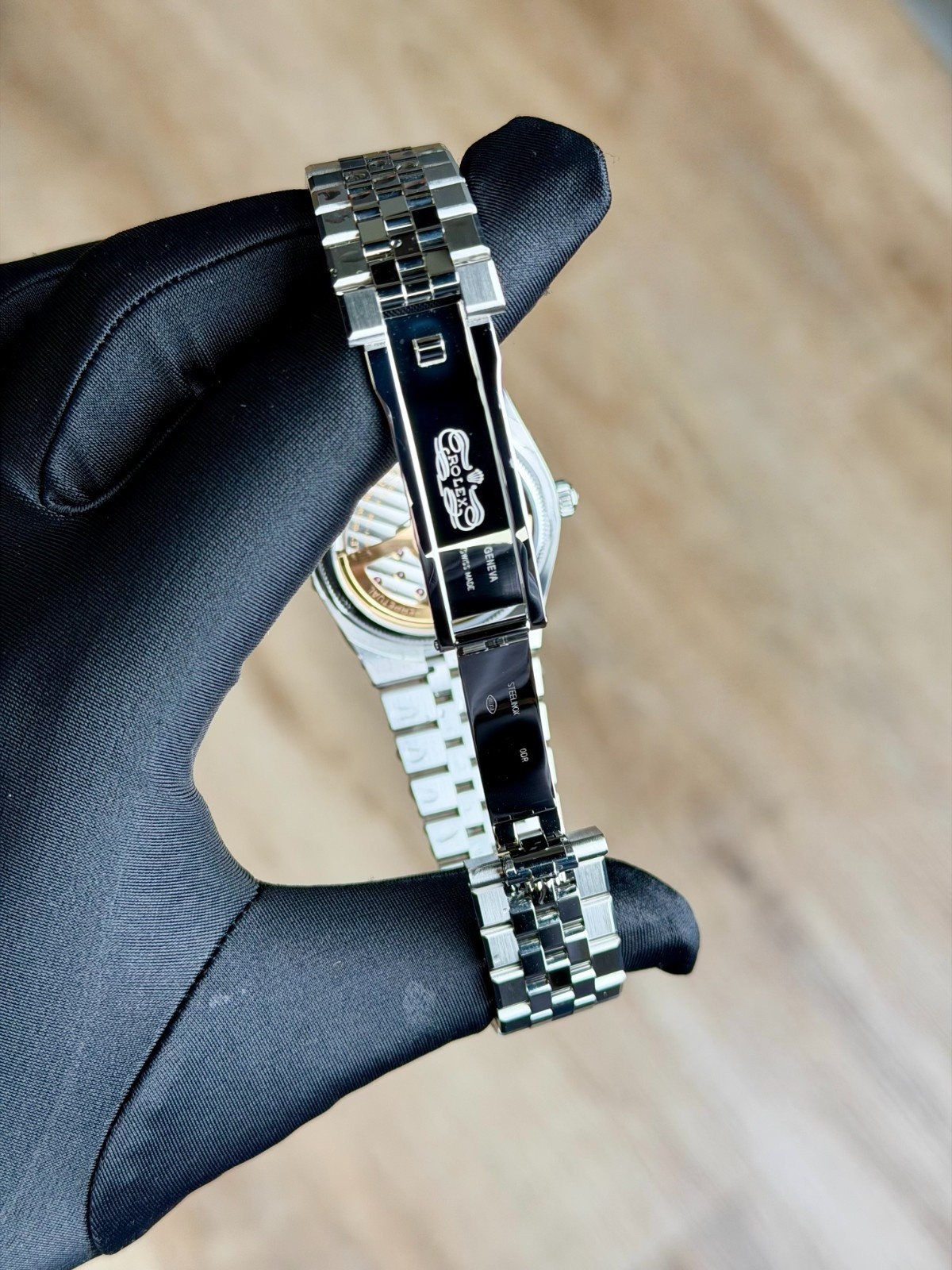 Rolex Land-Dweller 127234 view 7