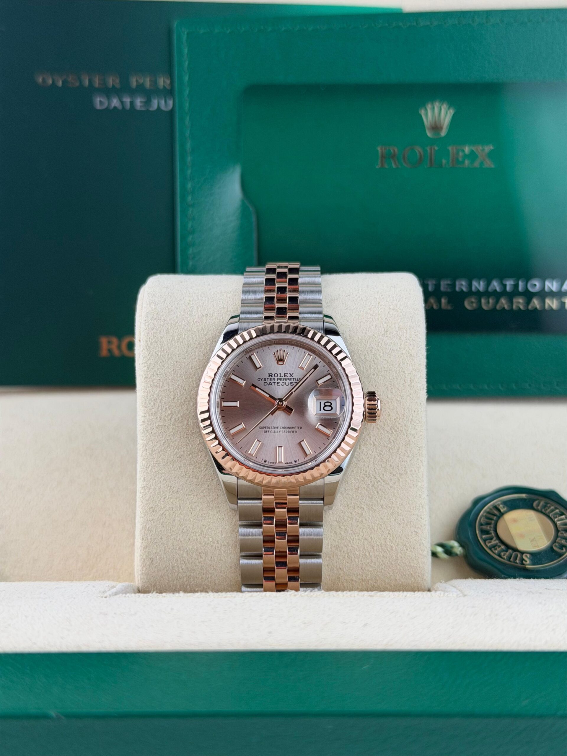 Rolex Lady-Datejust 279171 view 2