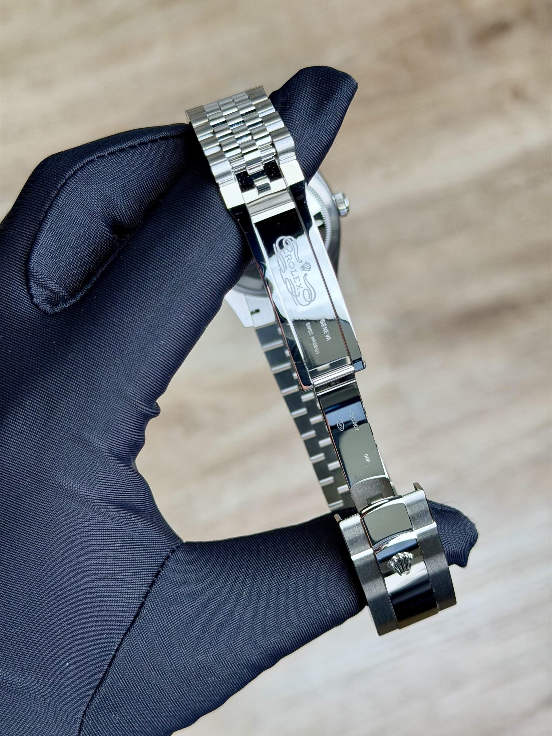 Rolex Datejust 126284RBR view 9