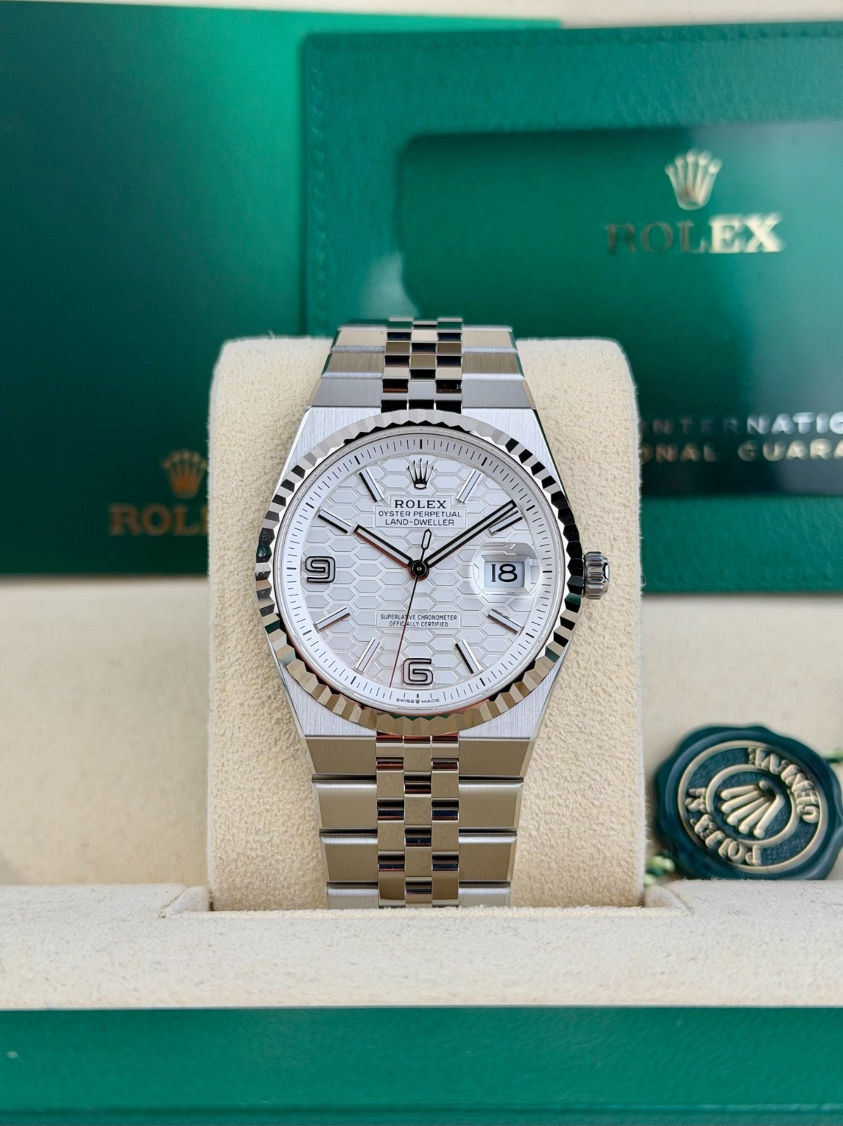 Rolex Land-Dweller 127234 view 2
